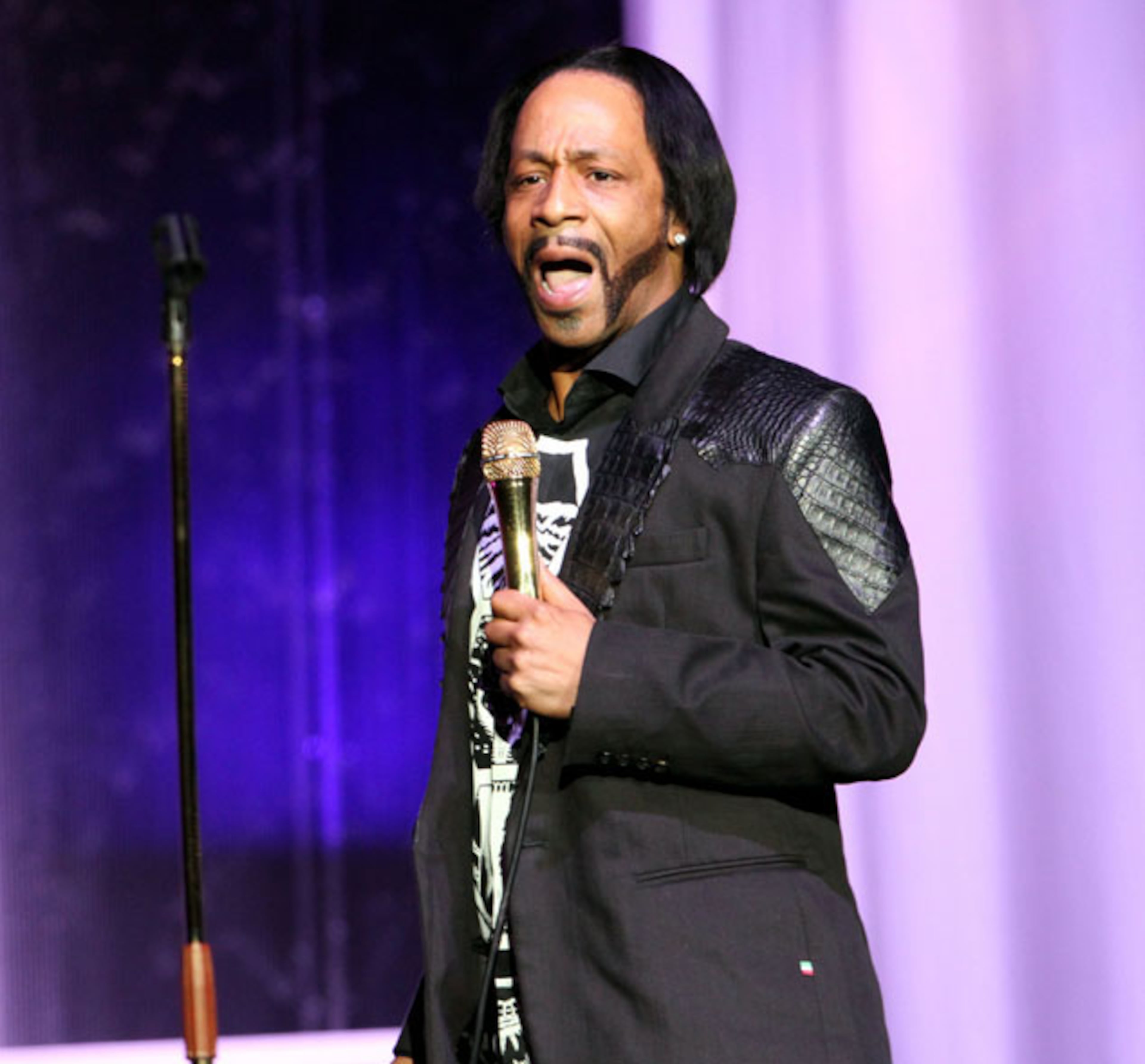#9 of #26. PLEASE KEEP IN SEQUENTIAL ORDER FOR THE CONTINUITY OF THE GALLERY. Comedian Katt Williams brought his Great America Tour to Philips Arena on Friday, February 3, 2017. Opening comedic acts included Mark Curry, Red Grant, Cory "Zooman" Miller, Double D and Miss Jenn.Robb Cohen Photography & Video /RobbsPhotos.com