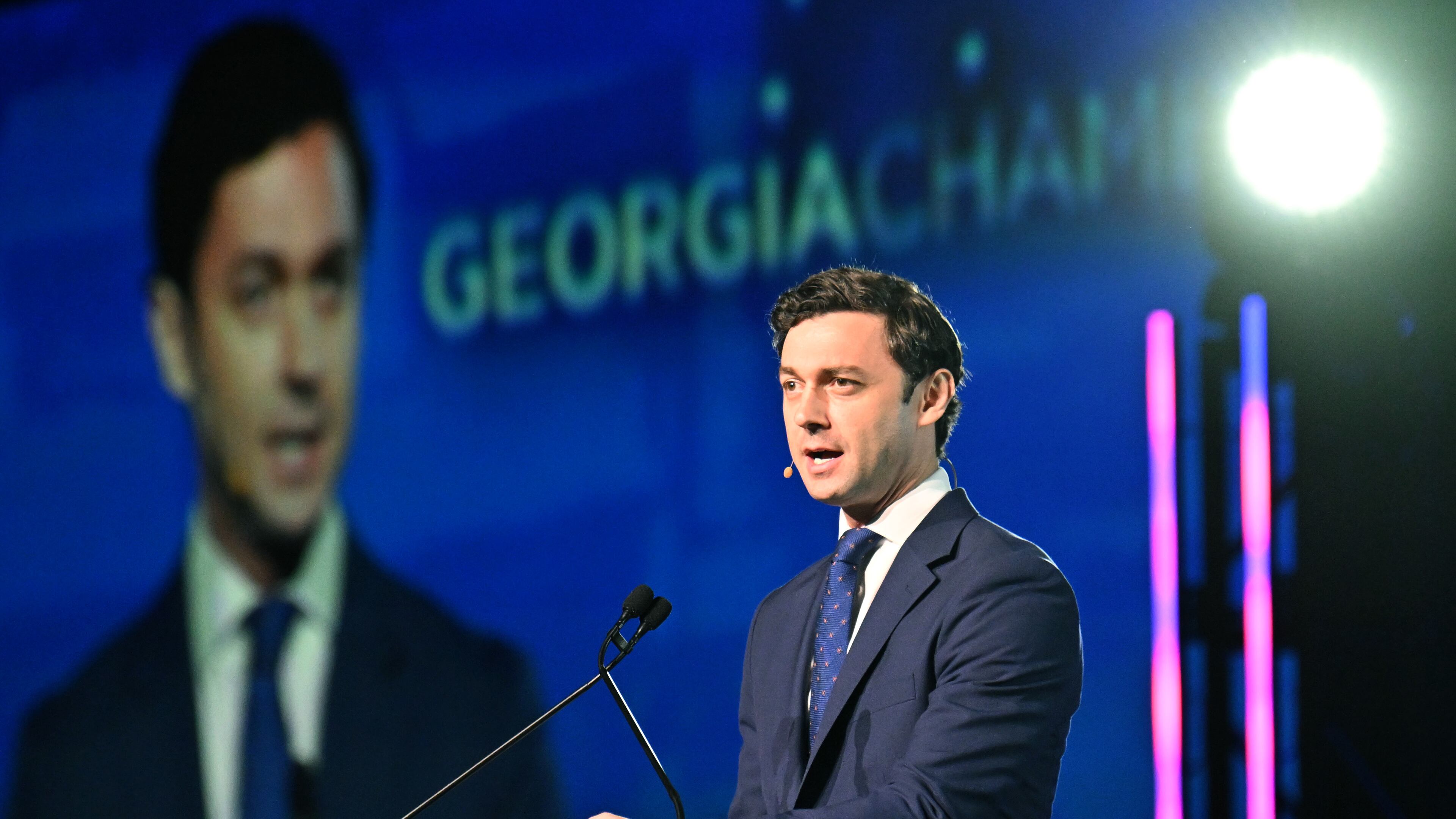 U.S. Sen. Jon Ossoff, speaking Tuesday at the Georgia Chamber Congressional Luncheon in Athens, expressed optimism that Congress can pass spending legislation by the end of September to avoid a federal shutdown. But the Democrat also said “an extreme faction in the House that appears more focused on politics than results” is making these deliberations more difficult. (Hyosub Shin / Hyosub.Shin@ajc.com)