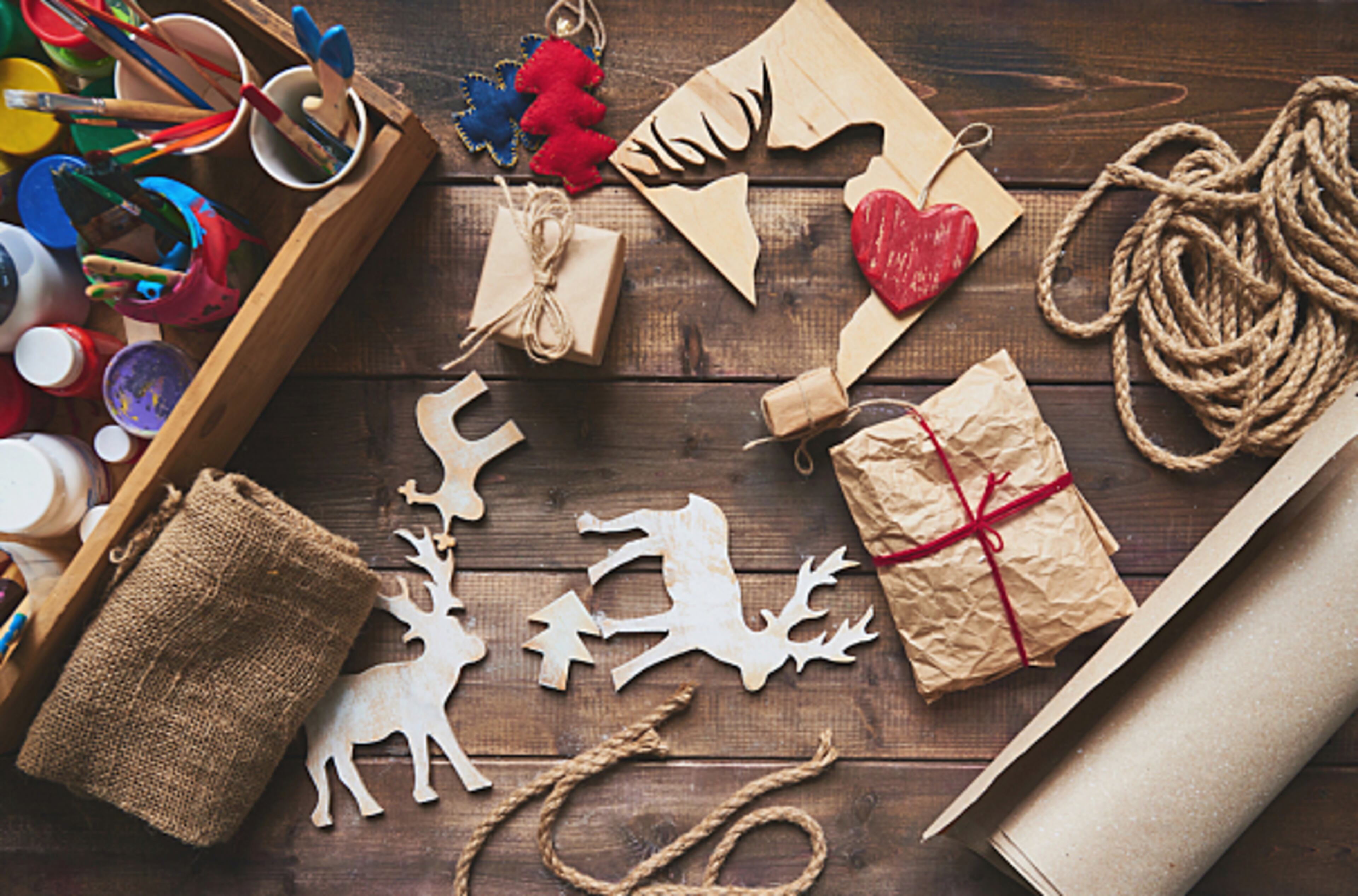 Creatively collaborating with local businesses during the holiday season could earn you extra cash and kick start a new career for the new year.