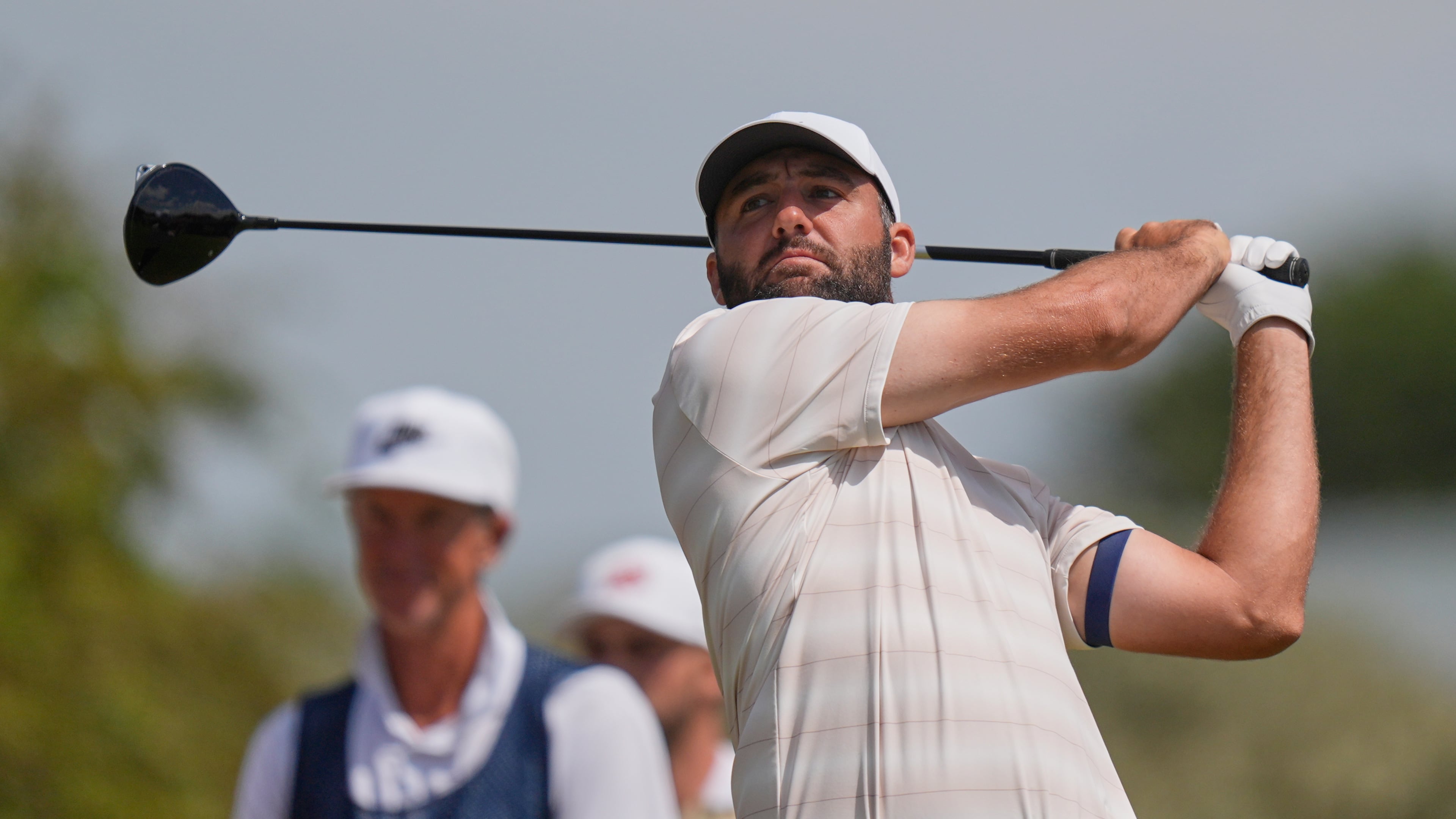 Scottie Scheffler of the United Statesplays off the 2nd tee during the final day of the British Open Golf championships at Royal Birkdale golf club, in Southport, England, Sunday, July 19, 2026. (AP Photo/David Goldman)