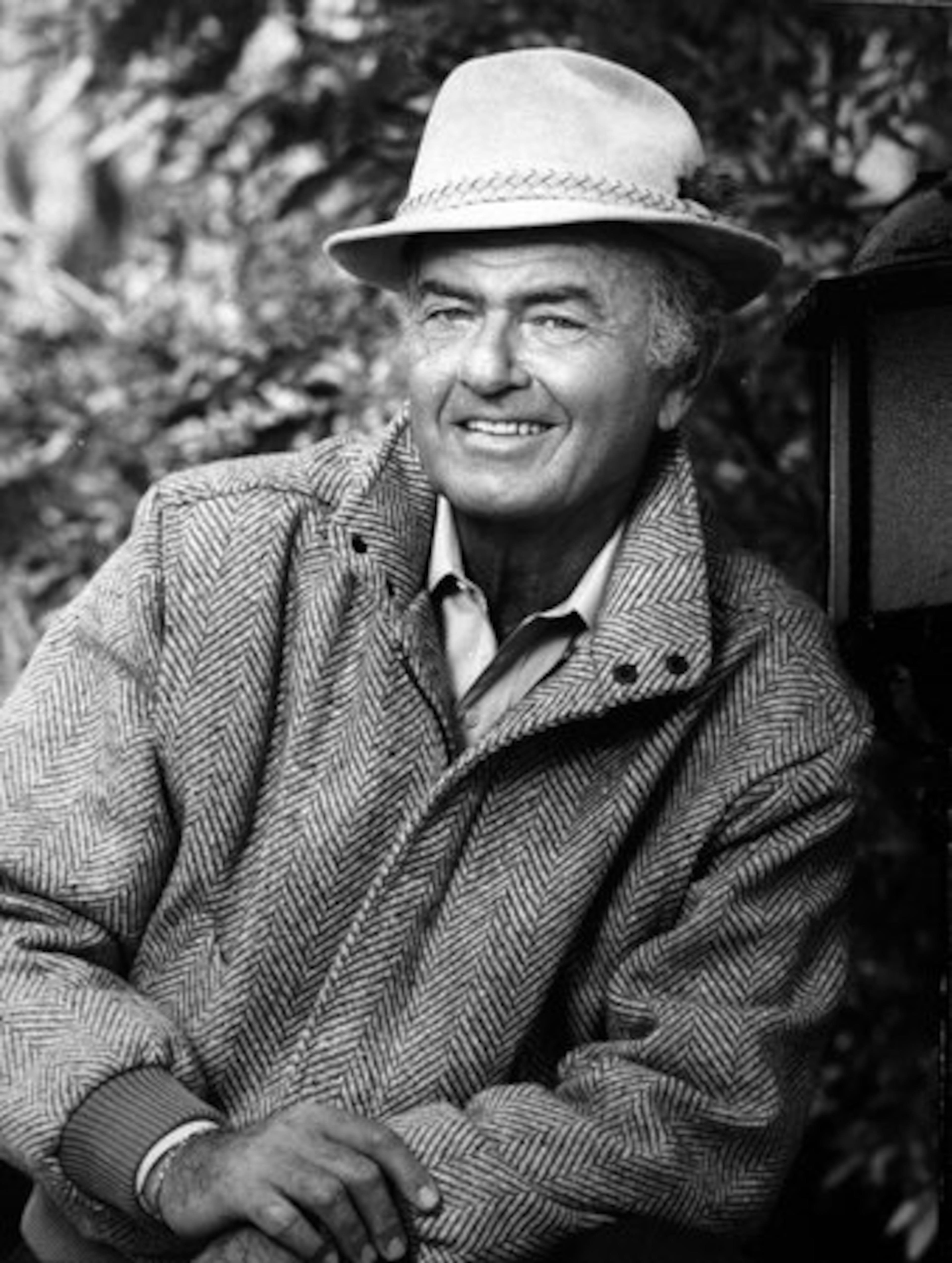 Harvey Korman, the versatile comedian who won four Emmys for his outrageously funny contributions to 'The Carol Burnett Show' and played a conniving politician to hilarious effect in 'Blazing Saddles,' died Thursday. He was 81.