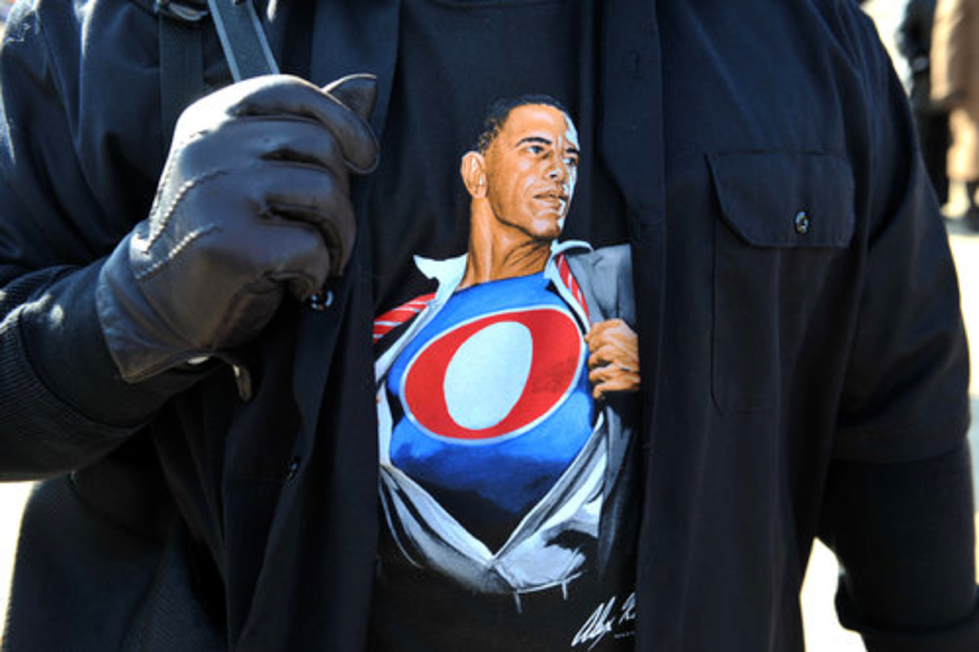 Atlantan Randy Jamison wore his favorite Obama T-shirt to the inaugural gathering at Centennial Olympic Park.