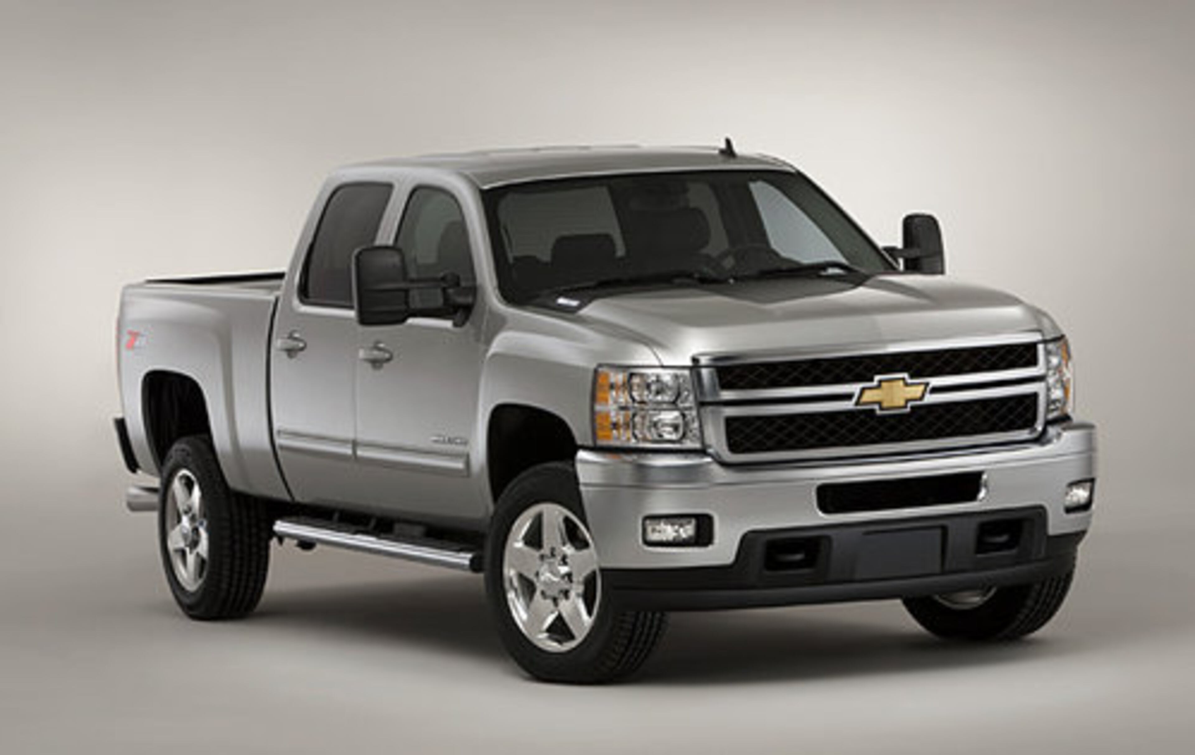 Chevrolet Silverado 1500 ($6,814)