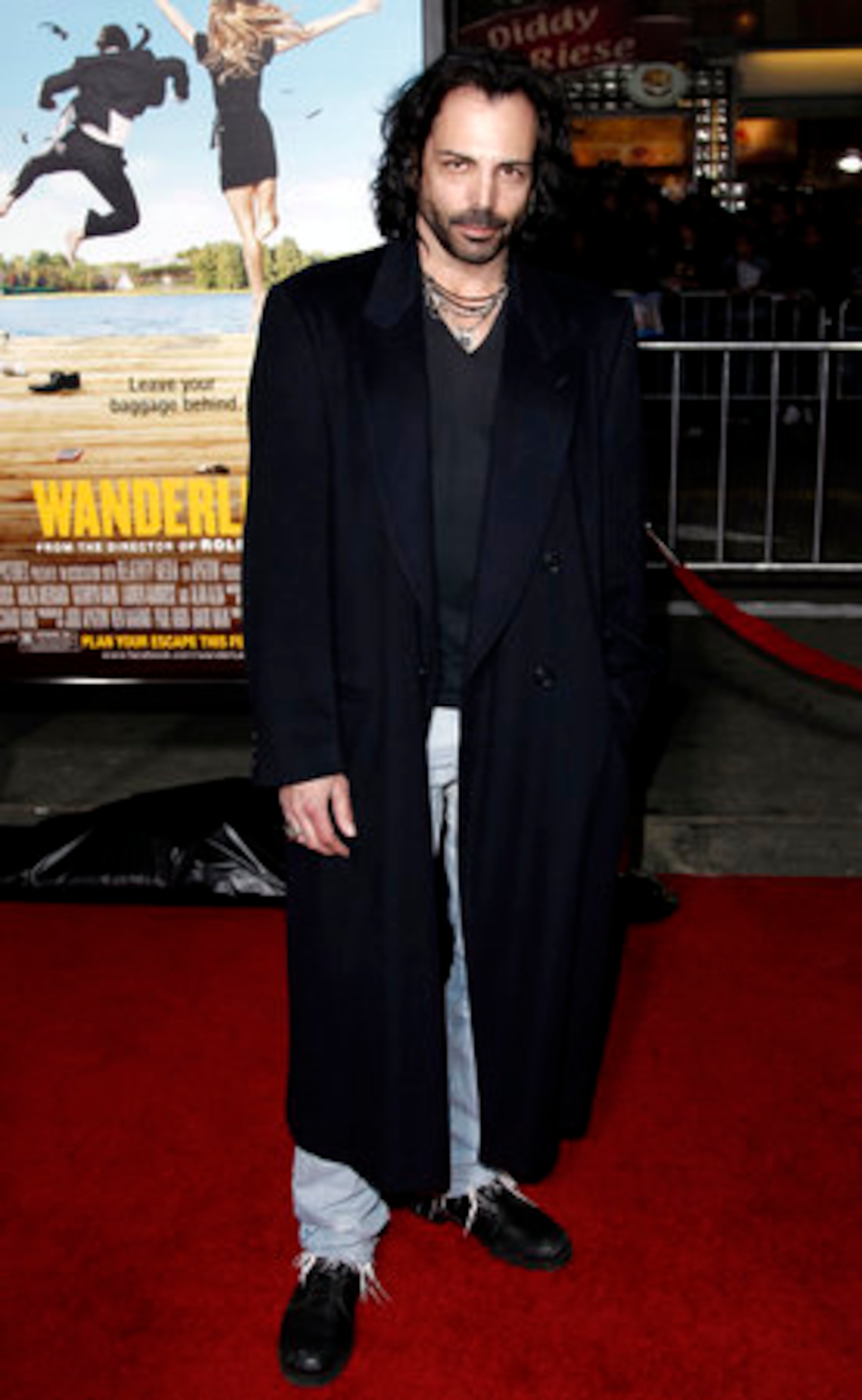 Acotr Richard Grieco arrives.