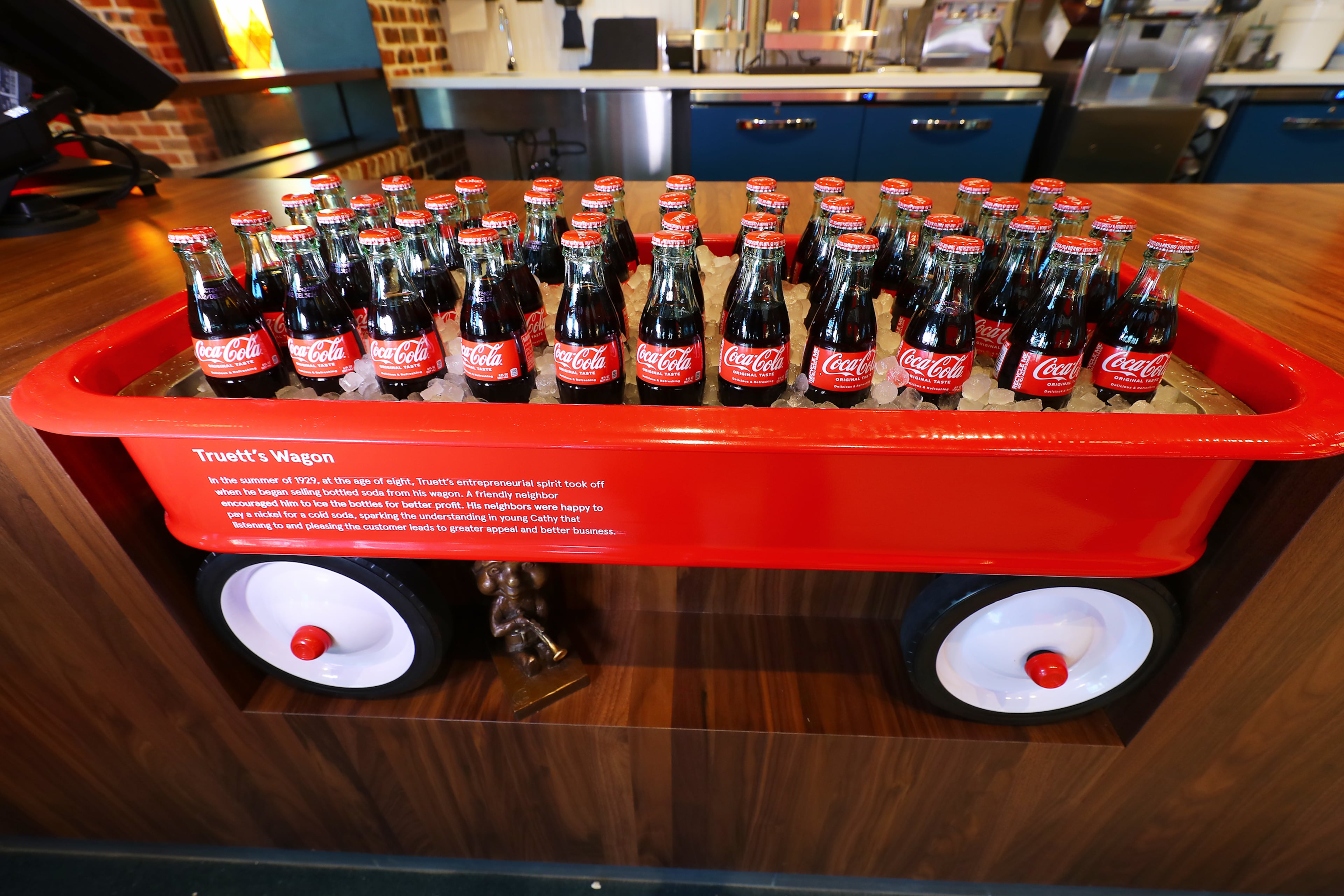 021422 Hapeville: Truett's Wagon is seen built into a counter of the newly renovated Dwarf House, the first of Truett Cathey’s restaurants, on Monday, Feb. 14, 2022, in Hapeville. In the summer of 1929, at the age of eight, Truett's entrepreneurial spirit took off when he began selling bottled soda from his wagon. A friendly neighbor encouraged him to ice the bottles for better profit sparking the understanding that listening to and pleasing the customer leads to greater appeal and better business.
“Curtis Compton / Curtis.Compton@ajc.com”`