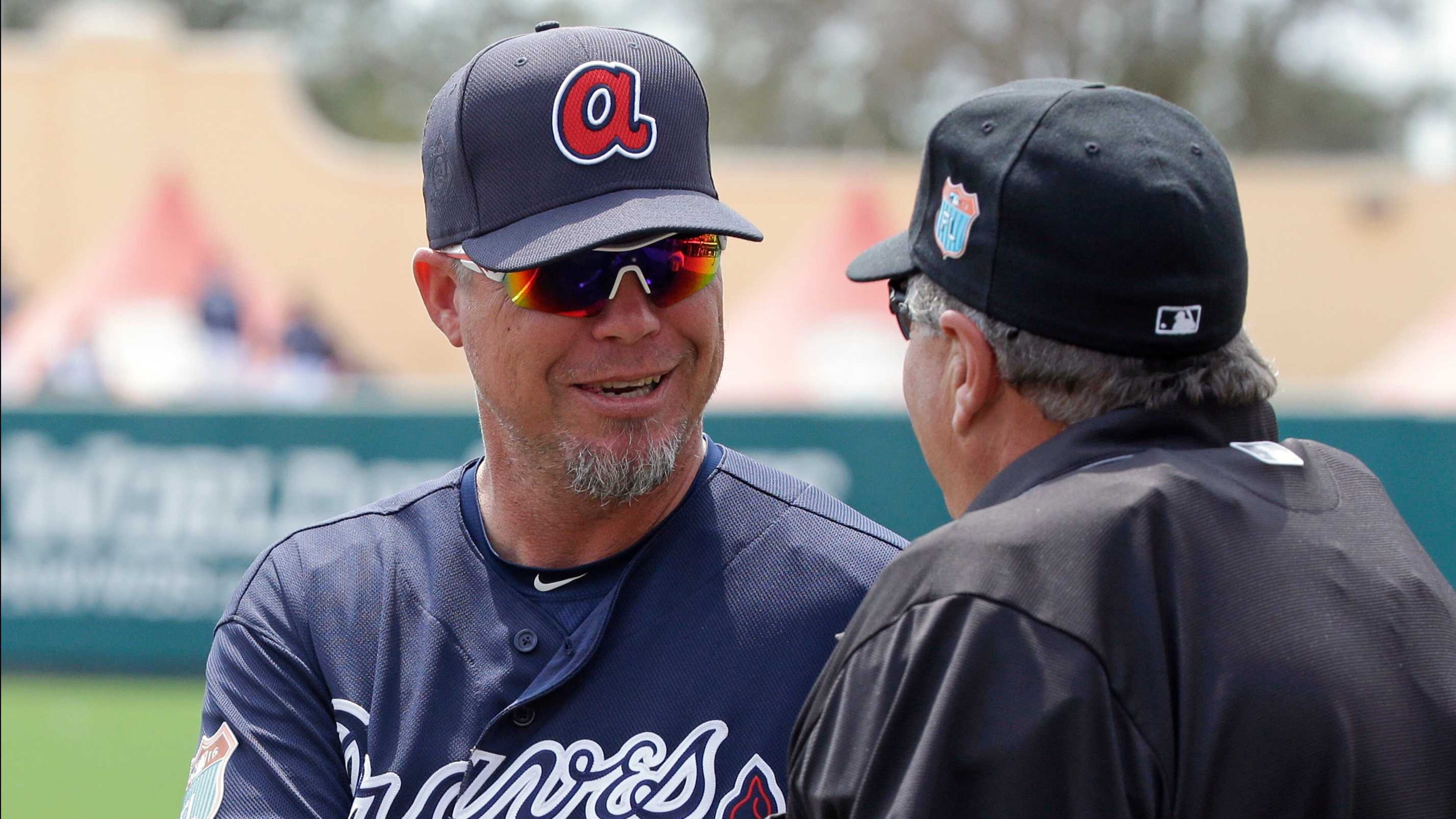 Chipper Jones was cheered before the Braves' spring training game against the Mets. AP file photo