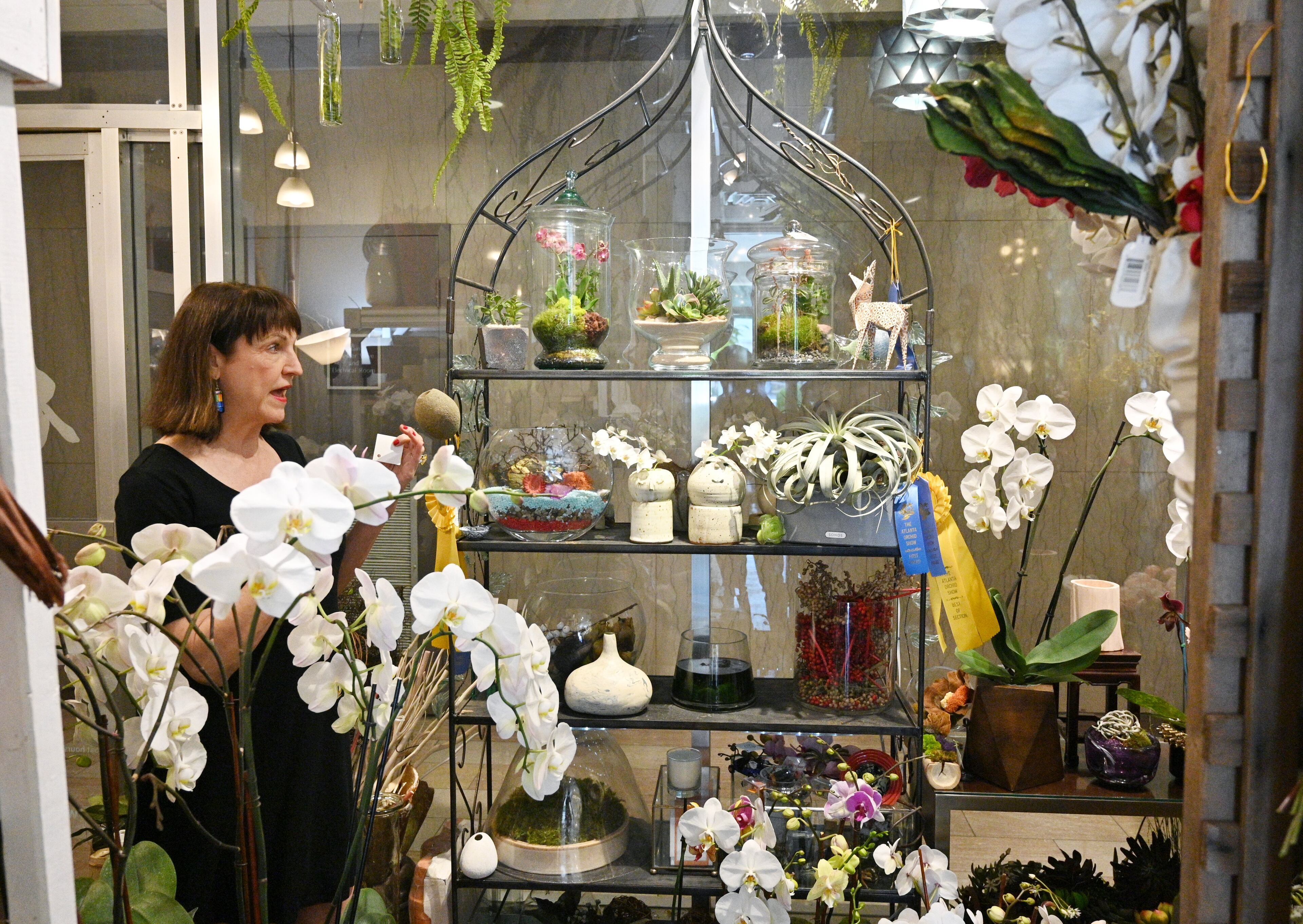 May 2, 2020 Atlanta - Terry Furuta, owner and florist arranges terrariums at Terry Furuta Floral Designs in Buckhead on Saturday, May 2, 2020. (Hyosub Shin / Hyosub.Shin@ajc.com)