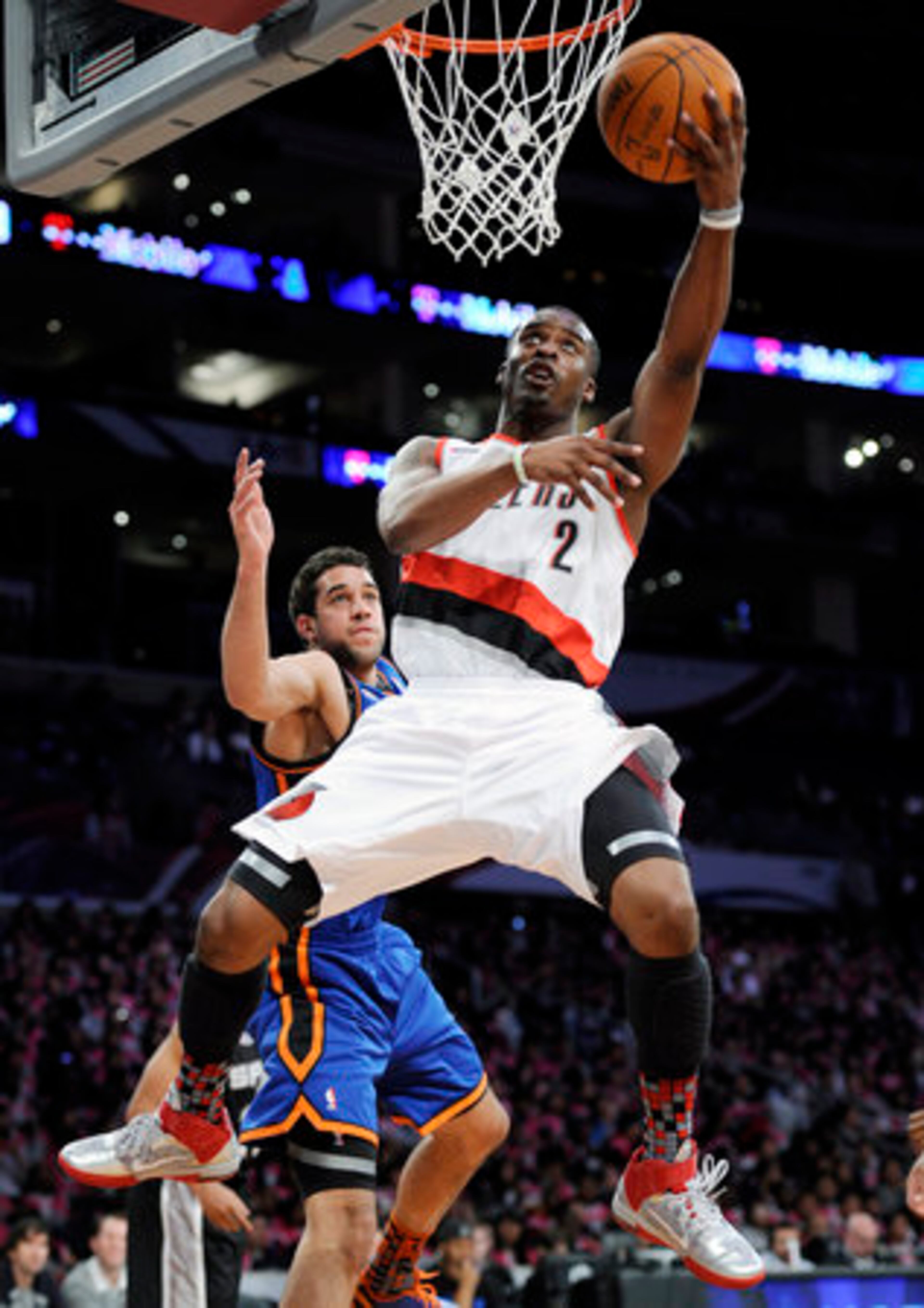 Sophomore Wesley Matthews (2), of the Portland Trail Blazers, drives to the basket in front of rookie Landry Fields, of the New York Knicks, during the first half of the Rookie Challenge game during the NBA basketball All-Star Weekend, Friday, Feb. 18, 2011, in Los Angeles. Photo/Mark J. Terrill)