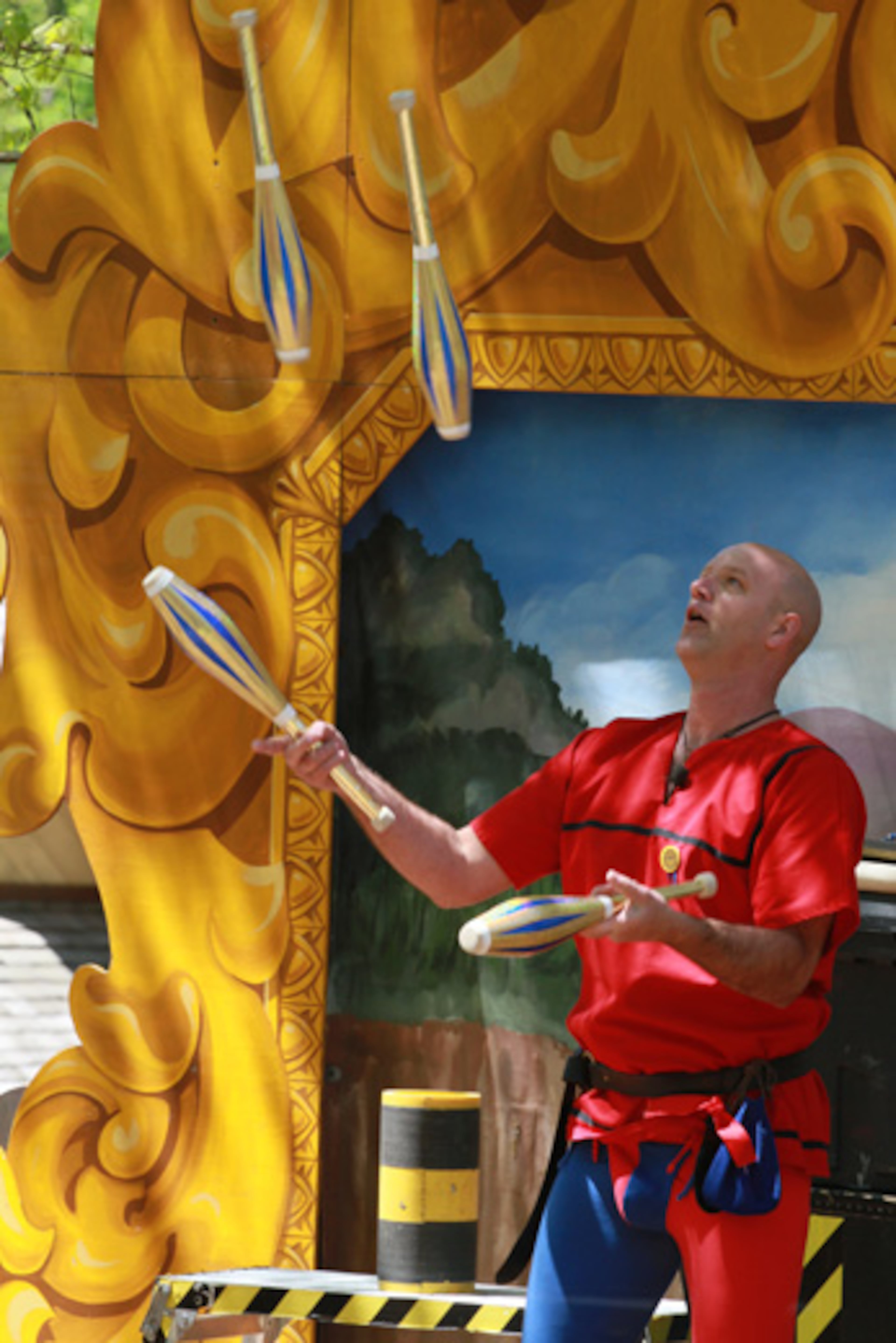 The Georgia Renaissance Festival is a 32-acre 16-Century Kingdom. It features Knights in shining armor and Maidens Faire, King Henry VIII and his Court, and a world bazaar full of elaborate treasures created by over 150 artisans who perform demonstrations of their crafts.