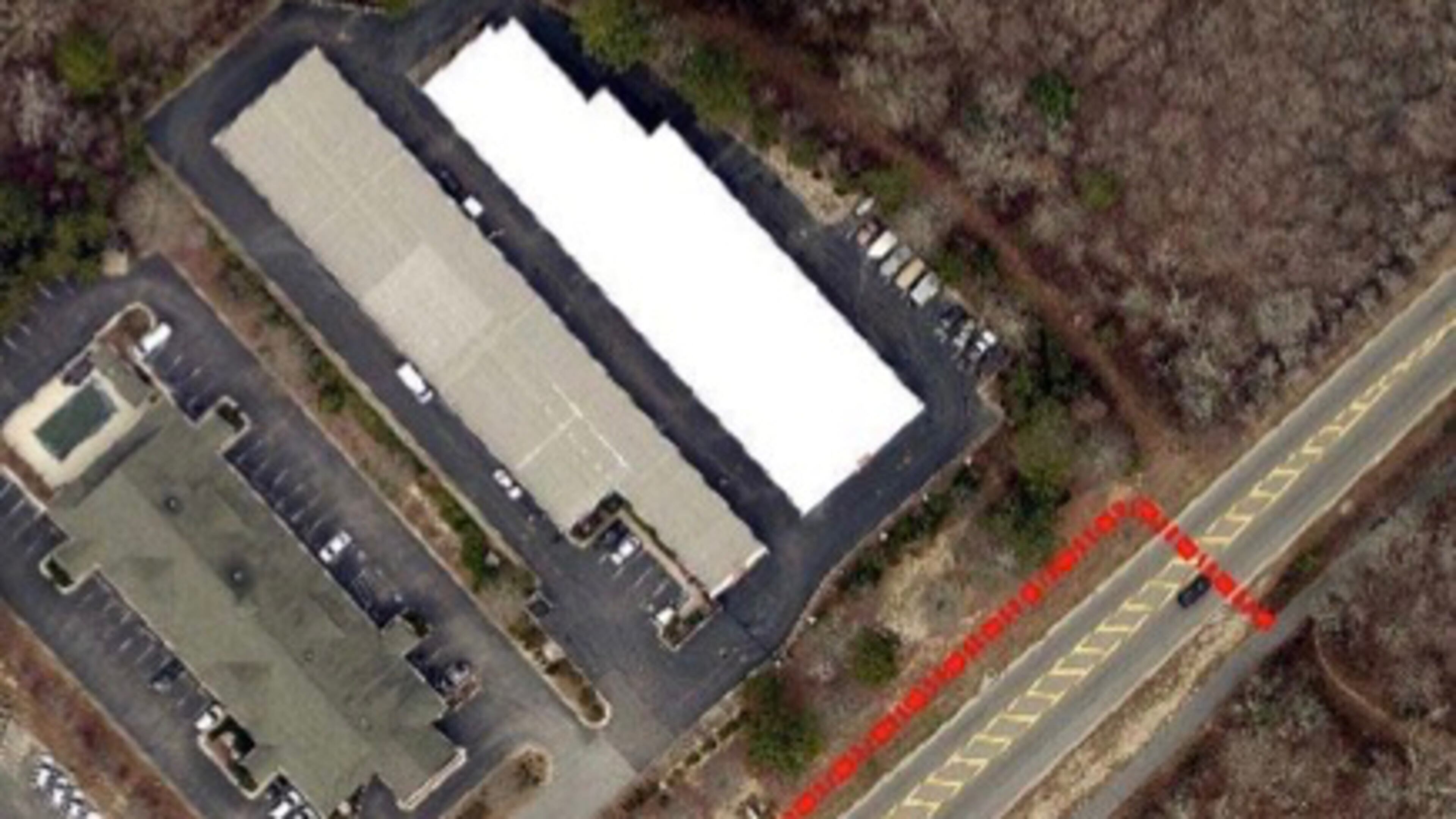 A crosswalk with flashing signals will be installed on a busy section of Crosstown Drive in Peachtree City. Courtesy Peachtree City