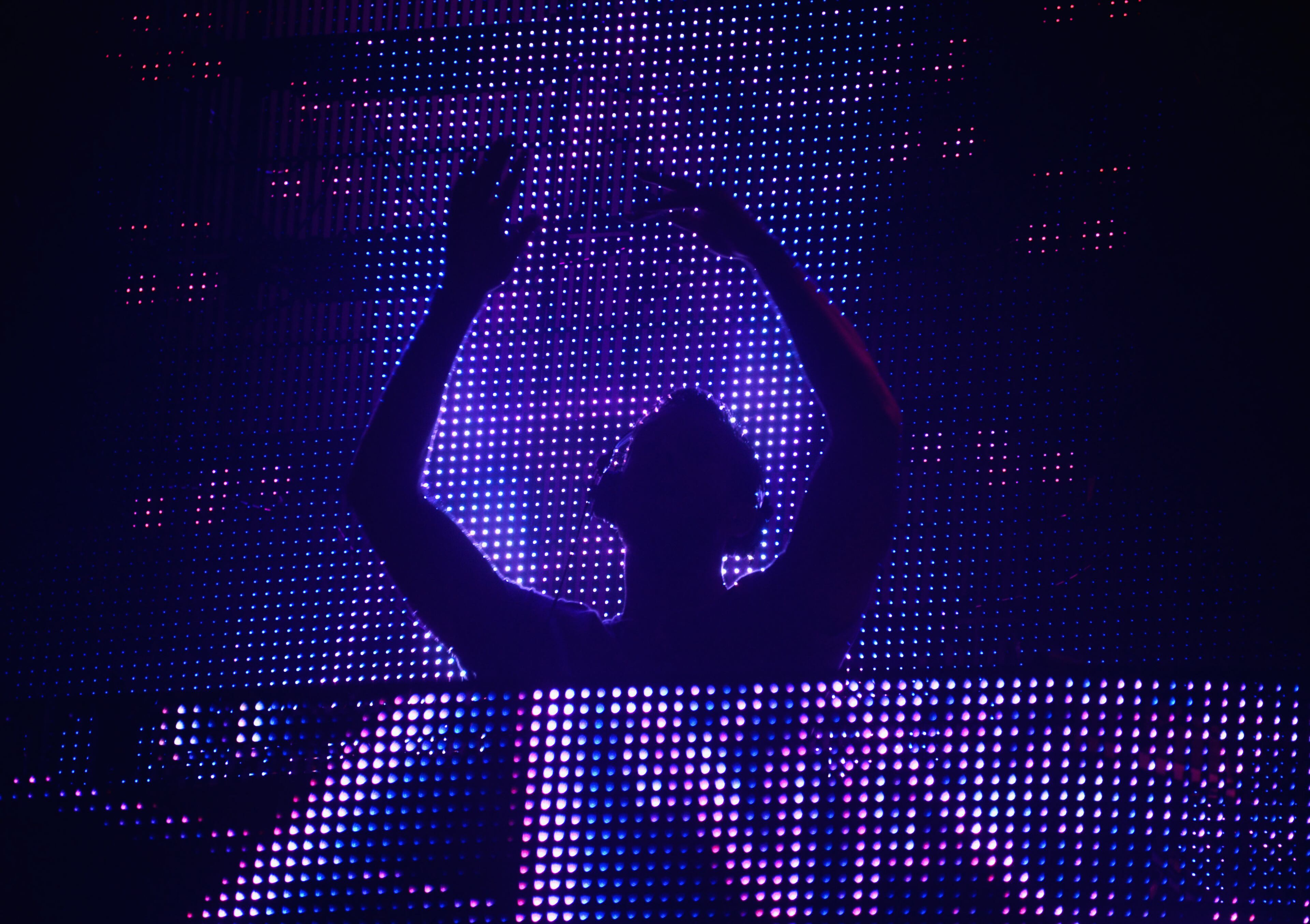 CHICAGO, IL - AUGUST 02: General atmosphere as Calvin Harris performs at Bud Light stage during 2014 Lollapalooza Day Two at Grant Park on August 2, 2014 in Chicago, Illinois. (Photo by Theo Wargo/Getty Images)