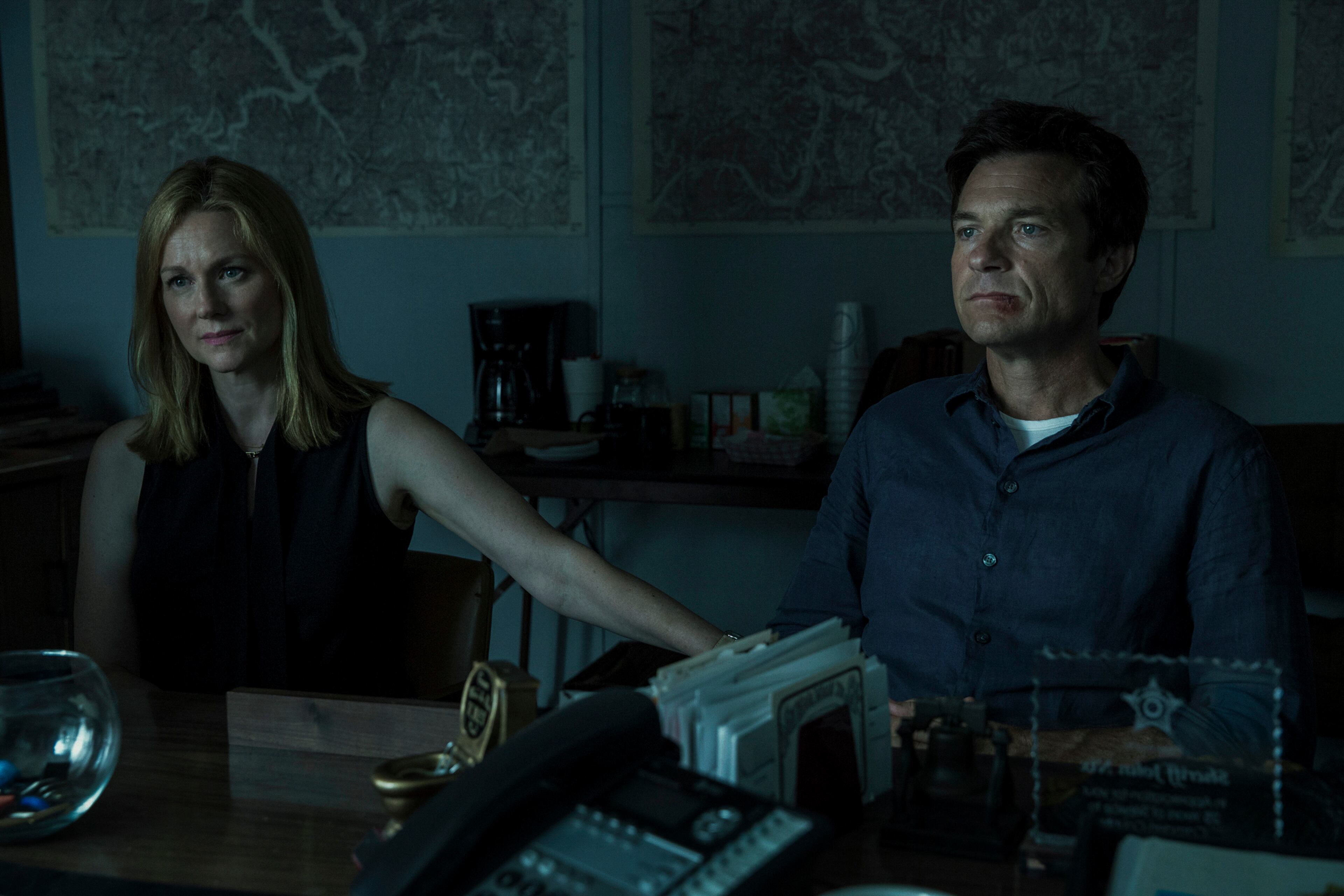 Jason Bateman and Laura Linney play a couple in a bit of a trouble with a Mexican drug cartel. CREDIT: Netflix