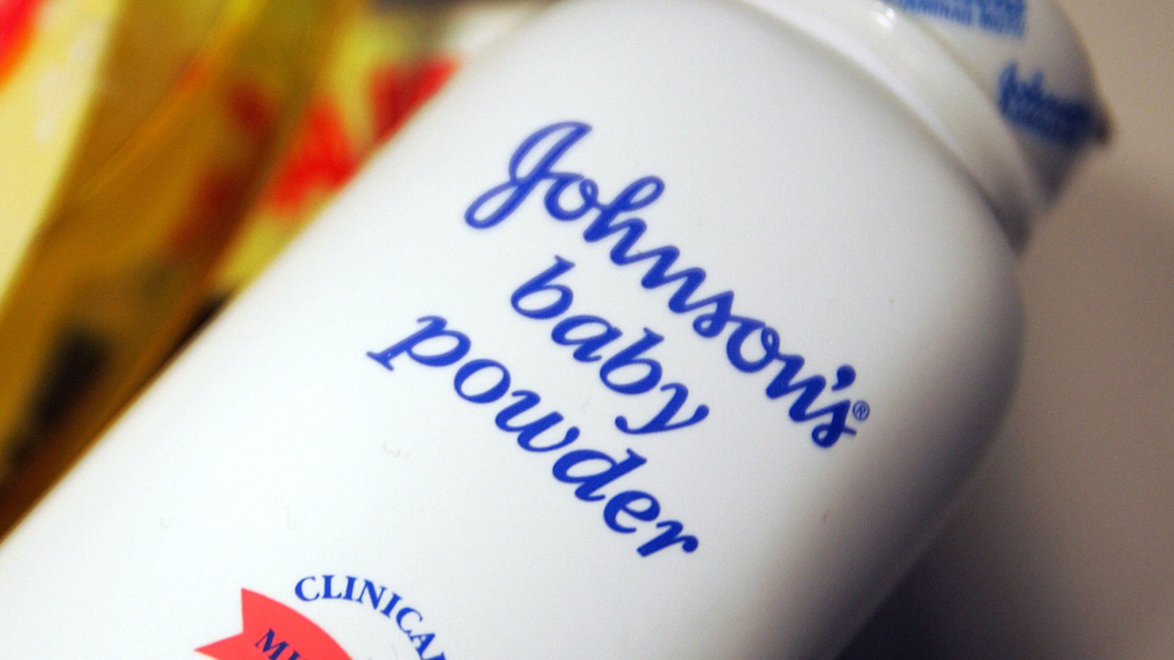 (Photo Illustration by Chris Hondros/Getty Images)