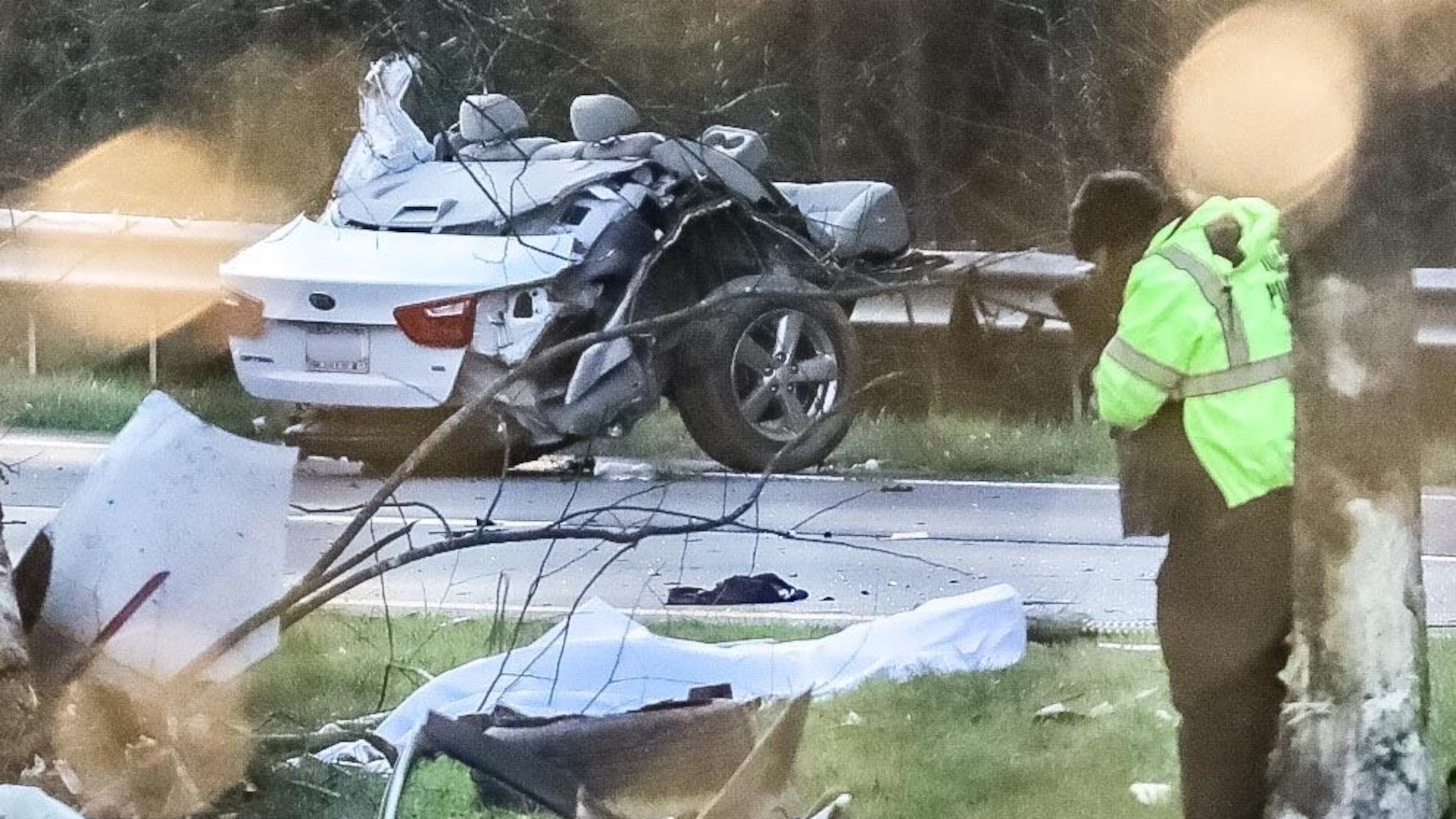 Authorities closed South Fulton Parkway for hours early Thursday morning to investigate a deadly crash, according to Union City police.
