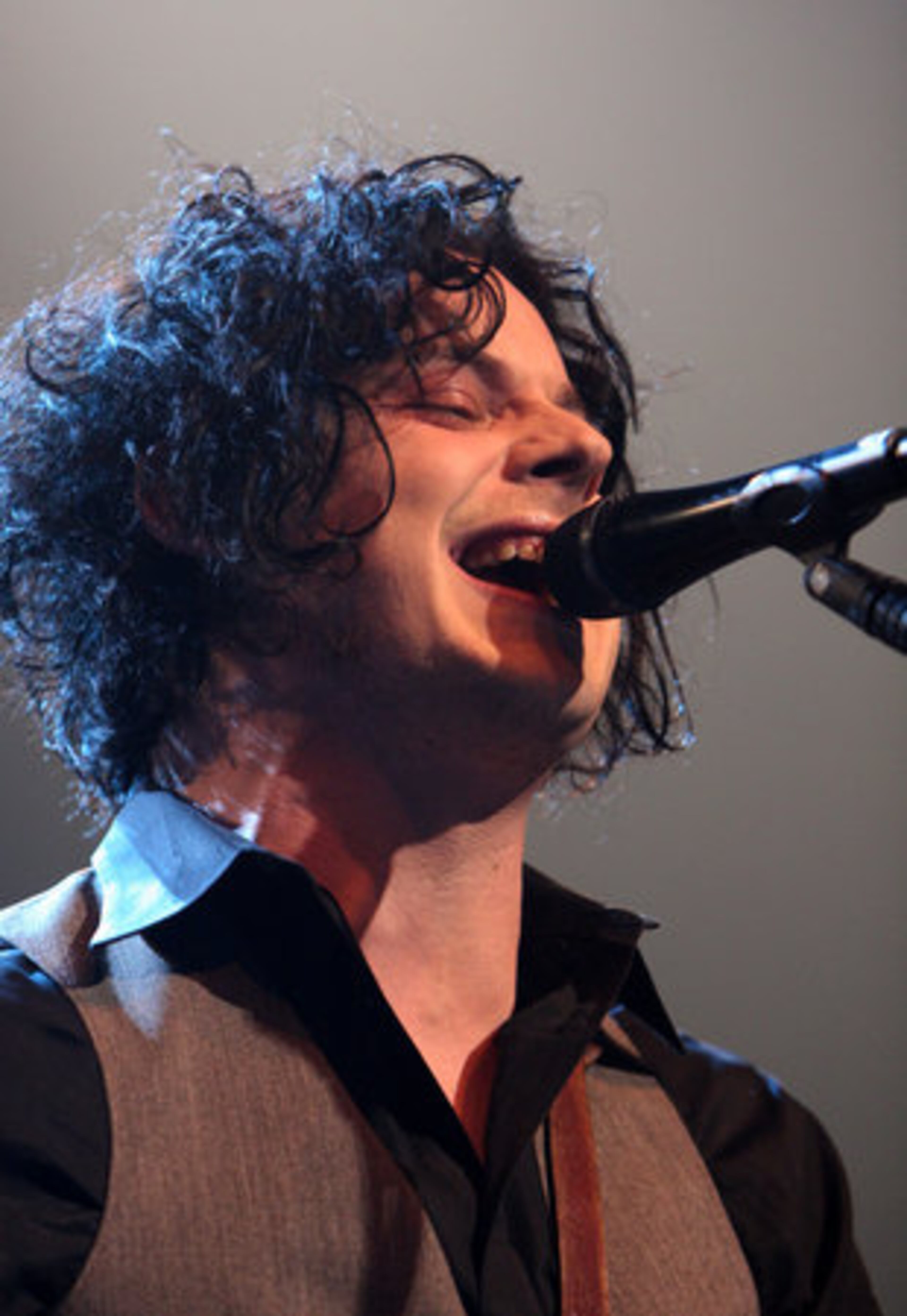 Jack White also fronts the White Stripes, with drummer Meg White.