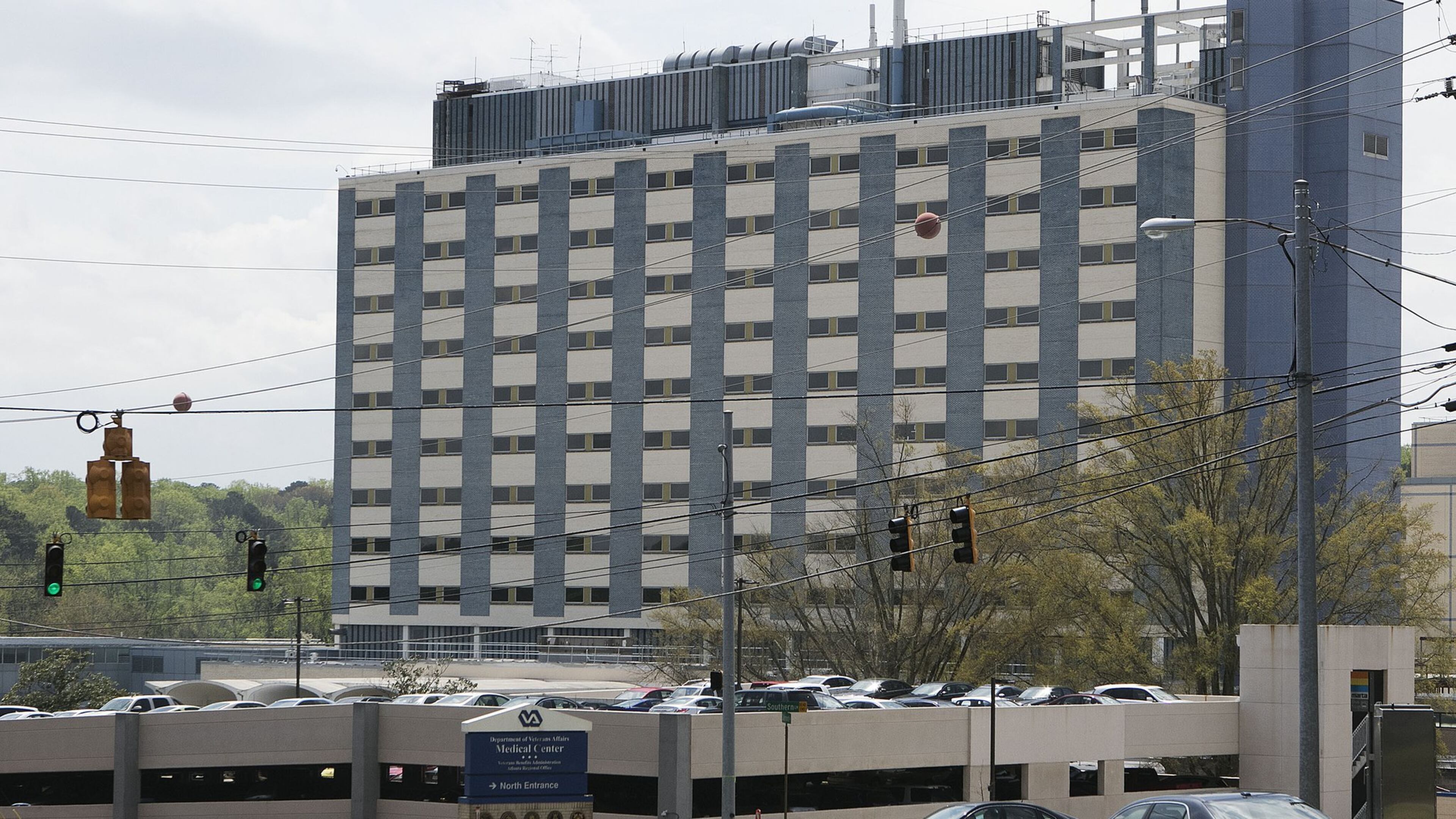 After news broke in September that the Atlanta VA Medical Center is now ranked as one of the worst in the nation, its medical director Annette P. Walker opted to retire. But that news was not communicated to veterans and the media. PHIL SKINNER / AJC