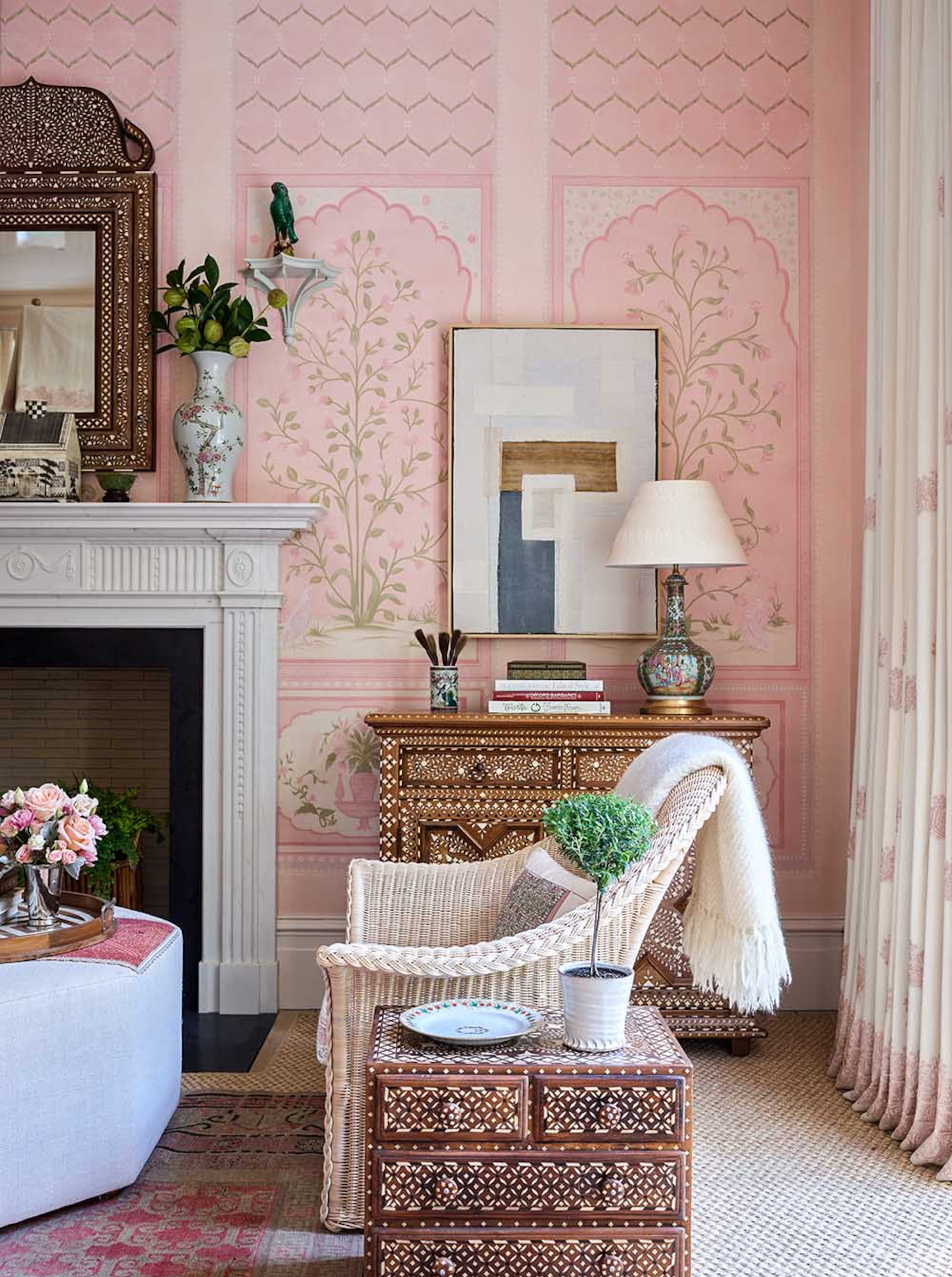 Here is a look at Flower Magazine's Atlanta showhouse.
Courtesy of Flower Magazine