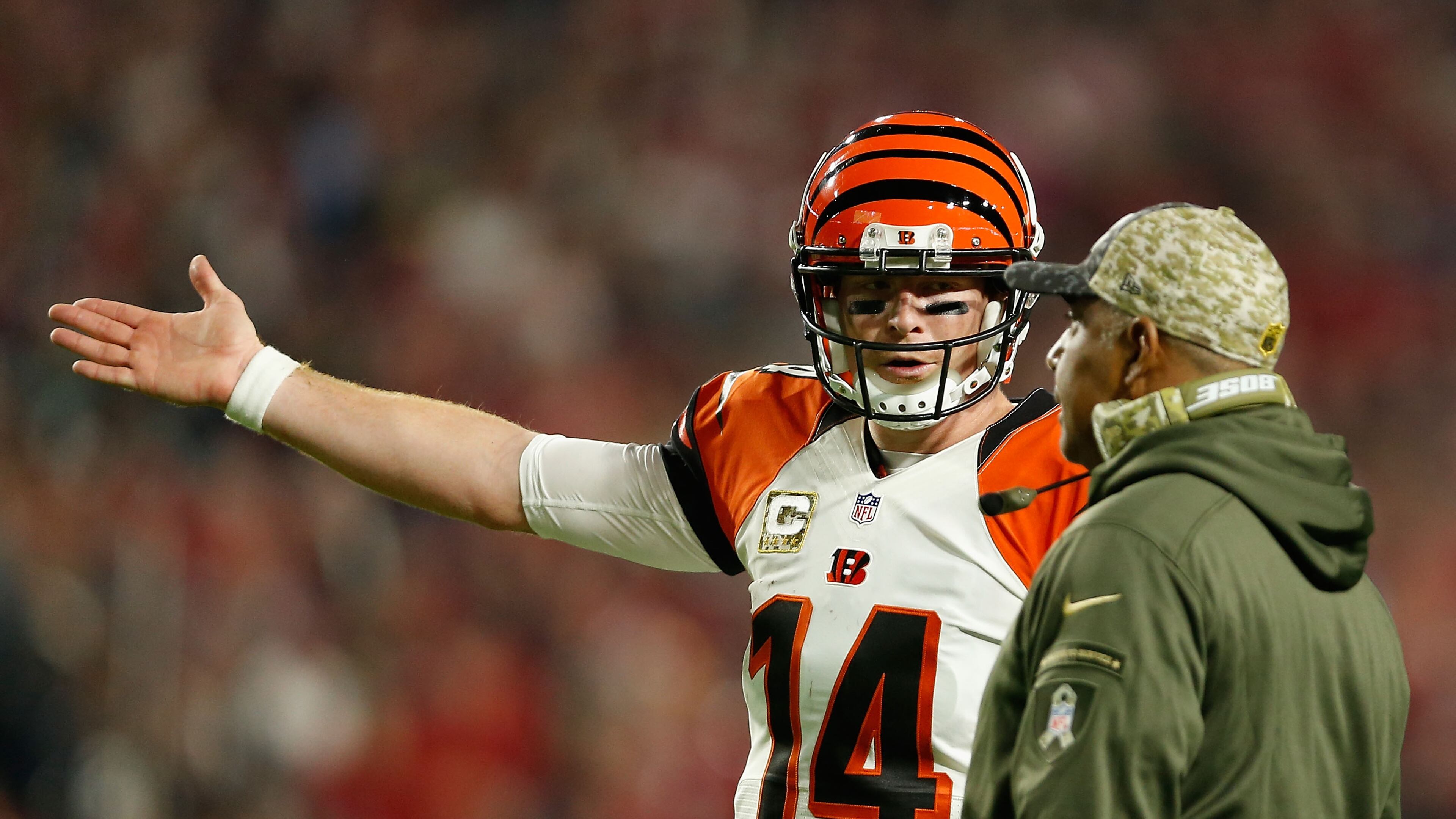 GLENDALE, AZ - NOVEMBER 22: Quarterback Andy Dalton #14 of the Cincinnati Bengals (left) talks with head coach Marvin Lewis (right) during the first half of the NFL game against the Arizona Cardinals at the University of Phoenix Stadium on November 22, 2015 in Glendale, Arizona. (Photo by Christian Petersen/Getty Images)
