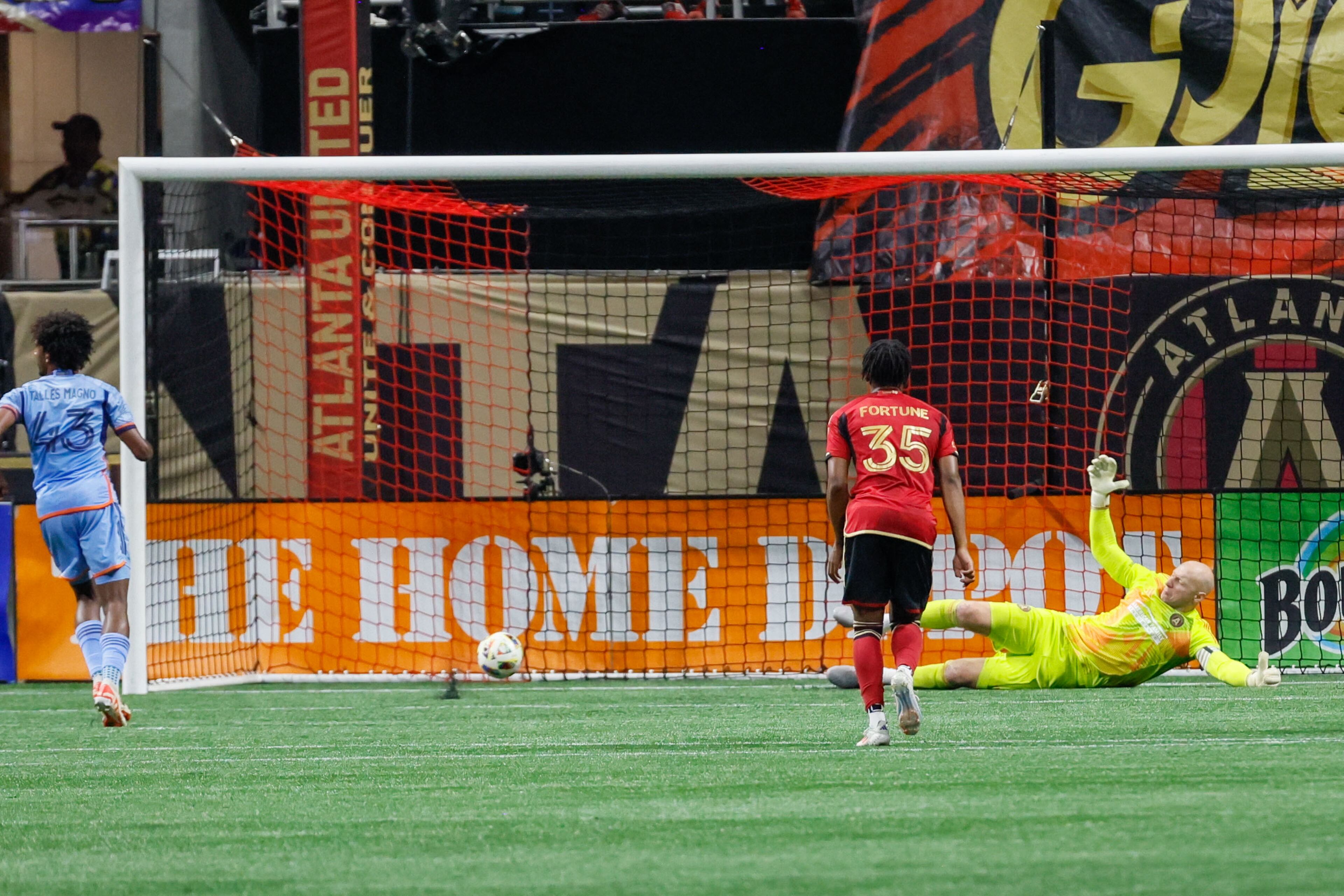 Atlanta United goalkeeper Brad Guzan (1) dives to the opposite side from the ball as New York City forward Talles Magno (43) scored to tie the game during the second half at Mercedes-Benz Stadium on Wednesday, July 17, 2024.
(Miguel Martinez/ AJC)