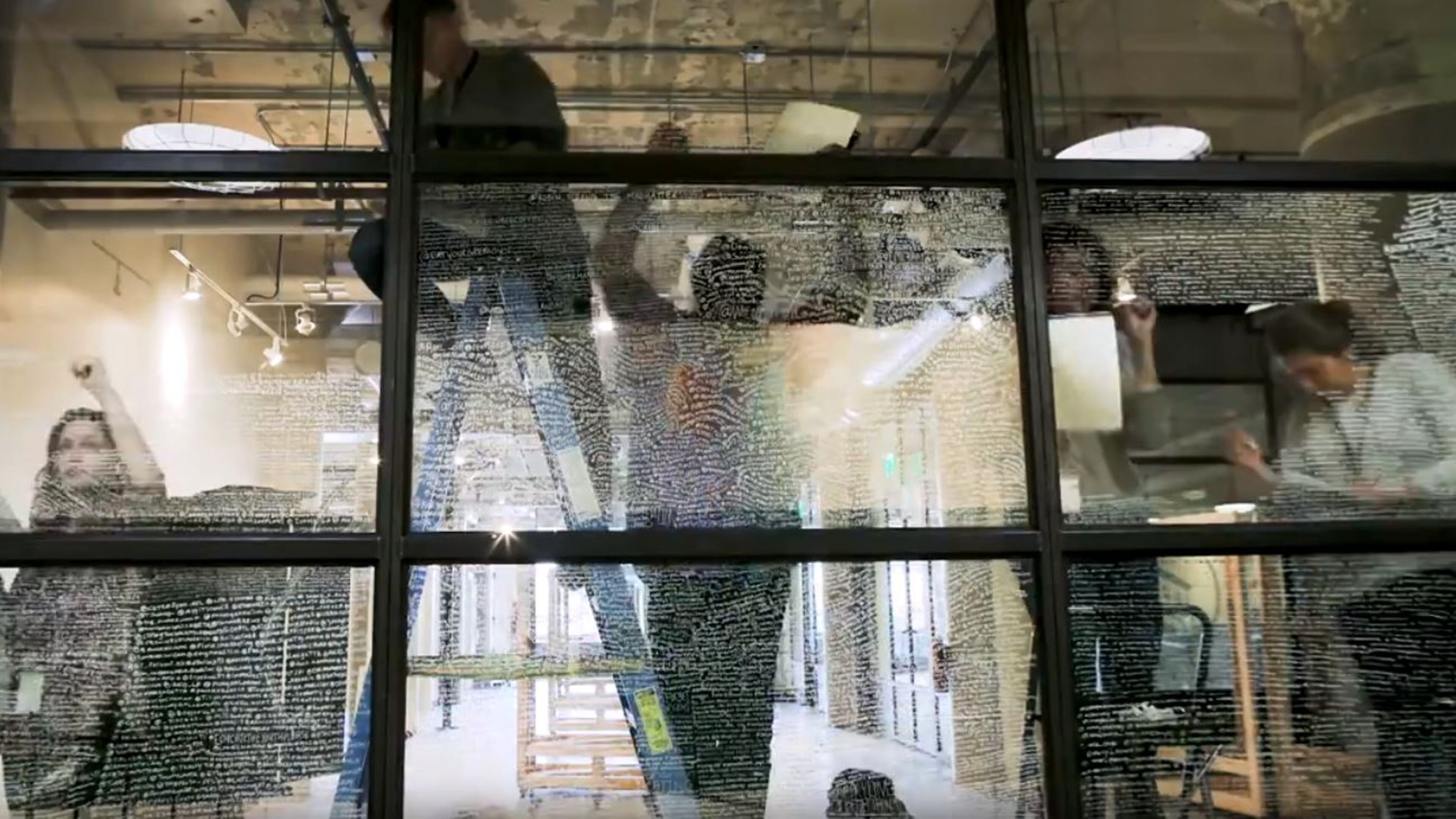 Ponce City Market commissioned a handwritten mural with the usernames of its first 100,000 Instagram followers.