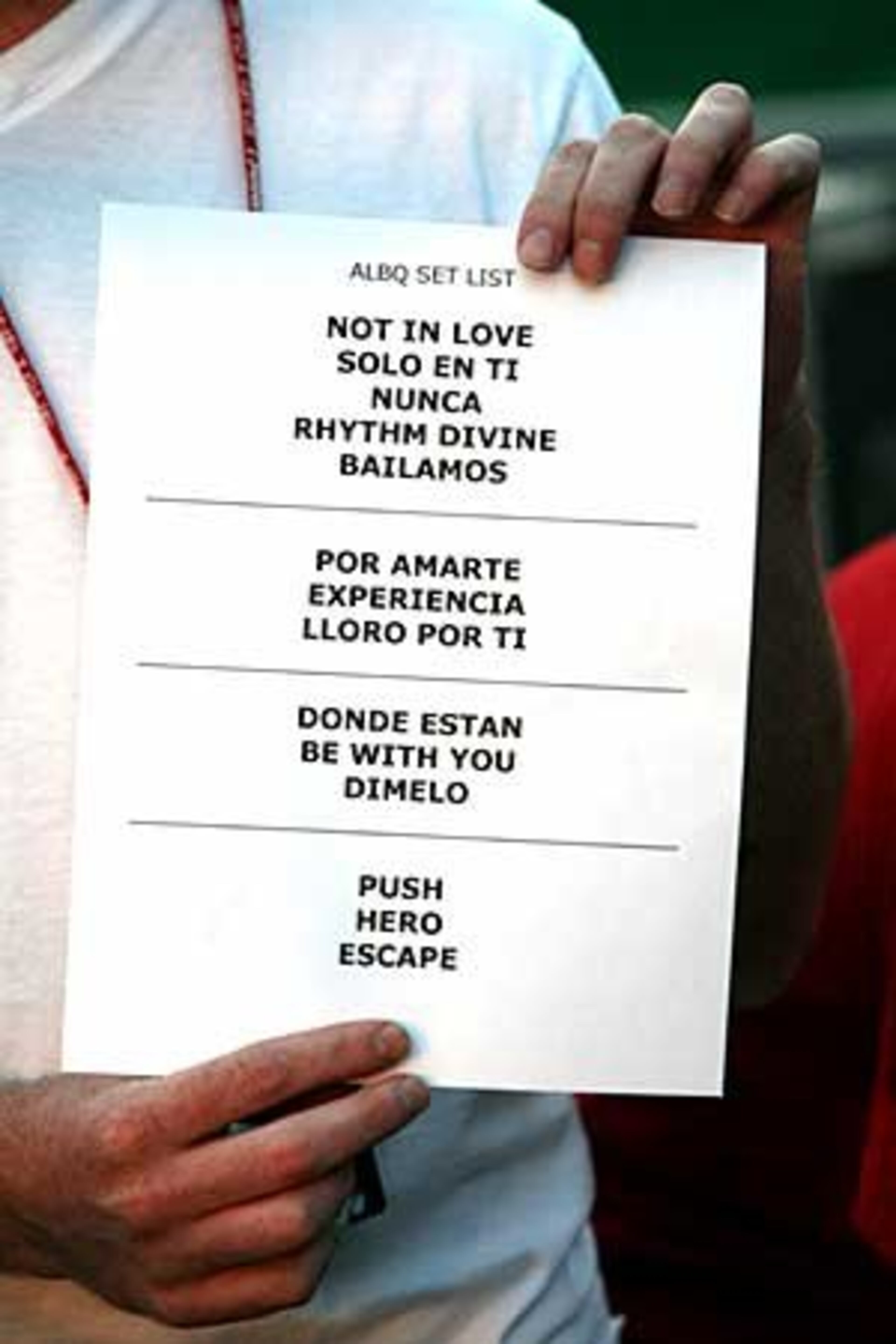 Enrique Iglesias' set list for Atlanta.
