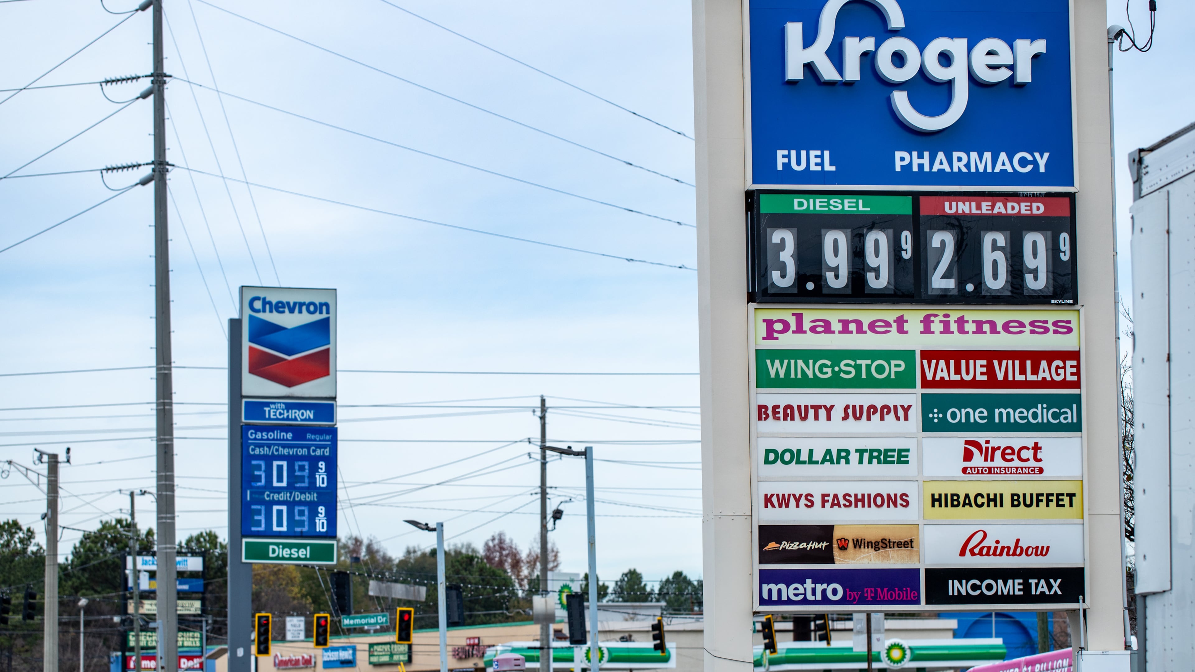 If the owner’s manual says regular is fine, premium won’t give you extra horsepower, extra mileage or extra engine life. It will mostly give you a bigger receipt. (Jenni Girtman for the AJC 2023)