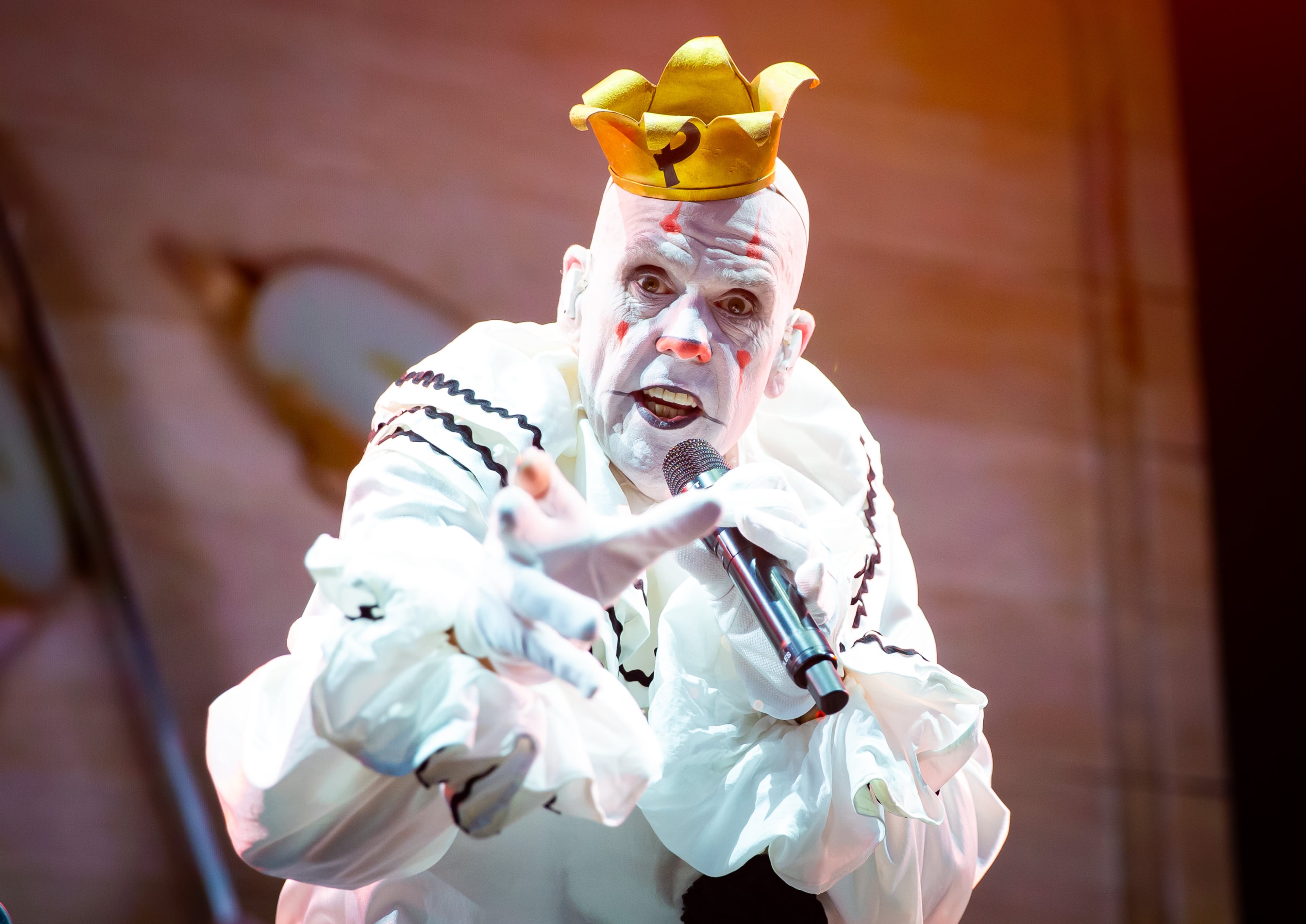 Alpharetta, Ga: Puddles Pity Party opened for "Weird Al" Yankovic Sunday night at Ameris Bank Amphitheatre crooning hit songs with his unique brand of humor. Puddles featured participation from many audience members.. Photo taken Sunday May 31, 2026 at Ameris Bank Amphitheatre. 060126 weird al (RYAN FLEISHER FOR THE ATLANTA JOURNAL-CONSTITUTION)