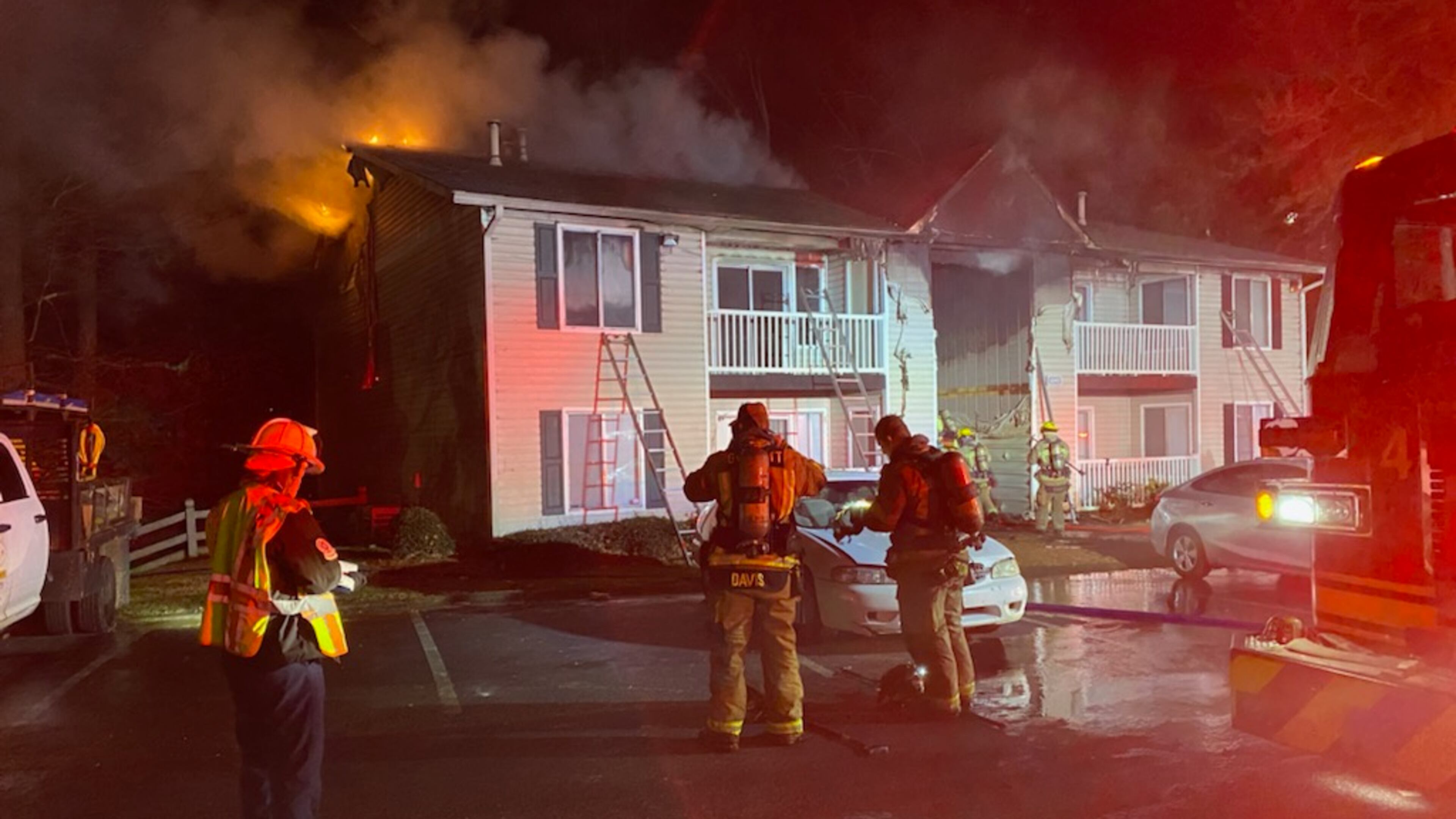 About 20 residents were displaced Saturday morning when a fire ripped through a Peachtree Corners apartment building.