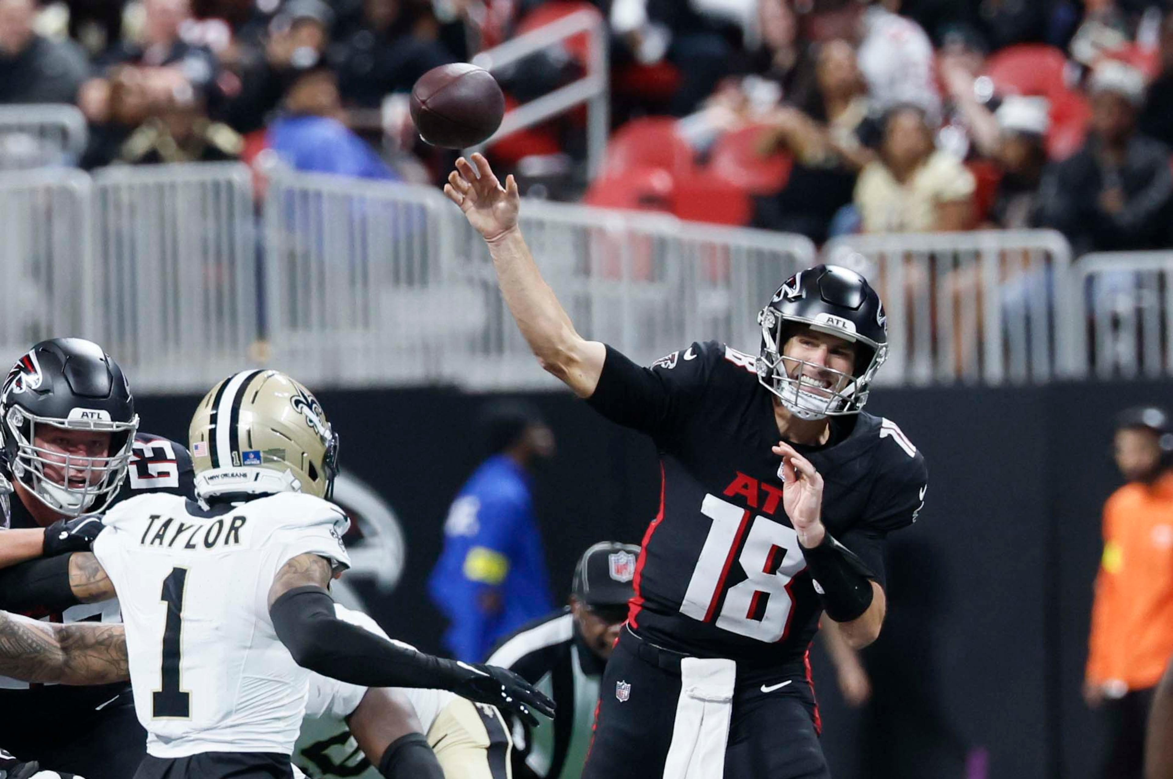 Atlanta Falcons, New Orleans Saints