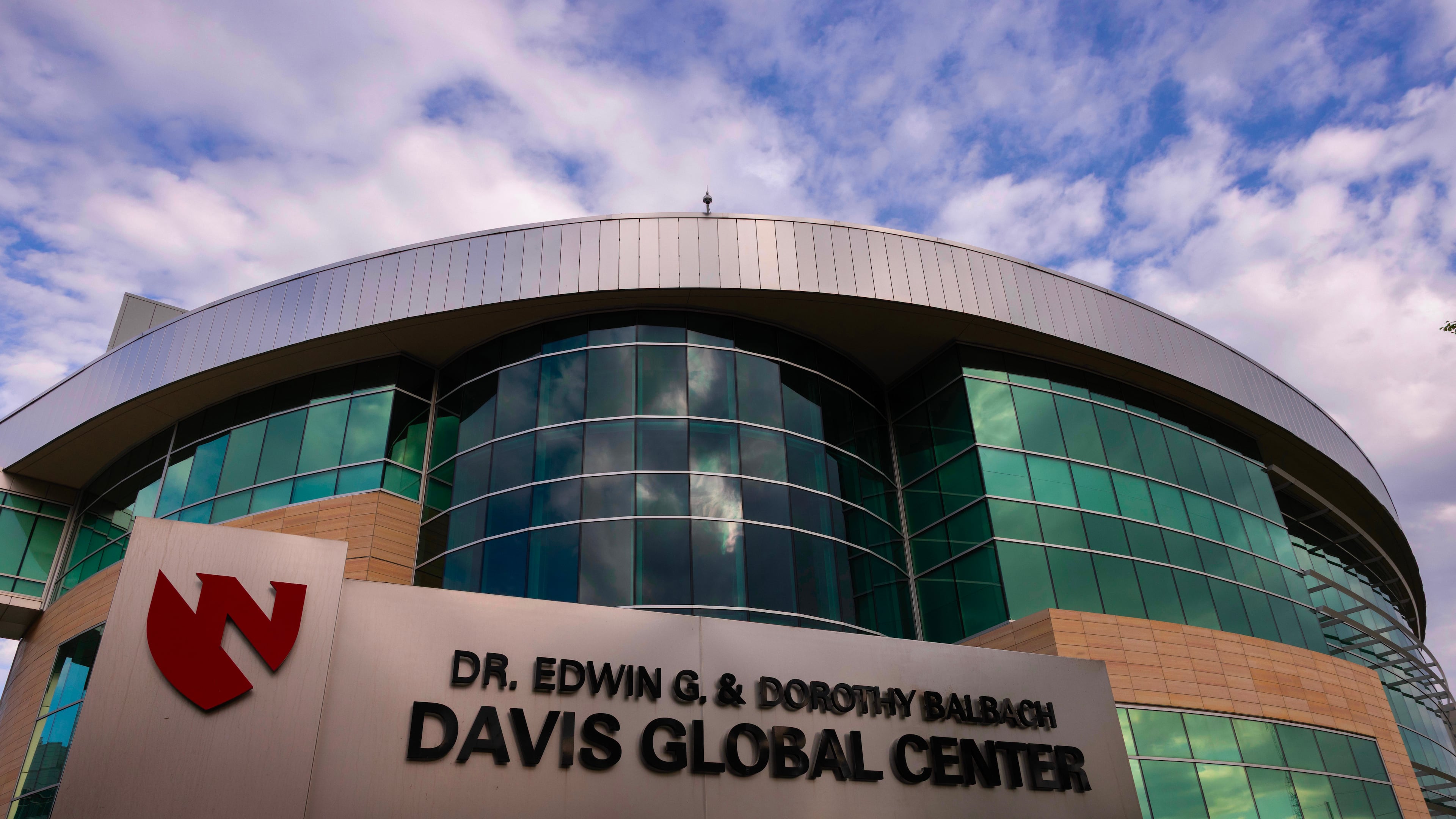 FILE - Nebraska Medicine's Davis Global Center is seen on Sunday, May 10,2026 in Omaha, Neb. where American passengers from the hantavirus-stricken cruise ship will quarantine. (AP Photo/Rebecca S. Gratz,File)