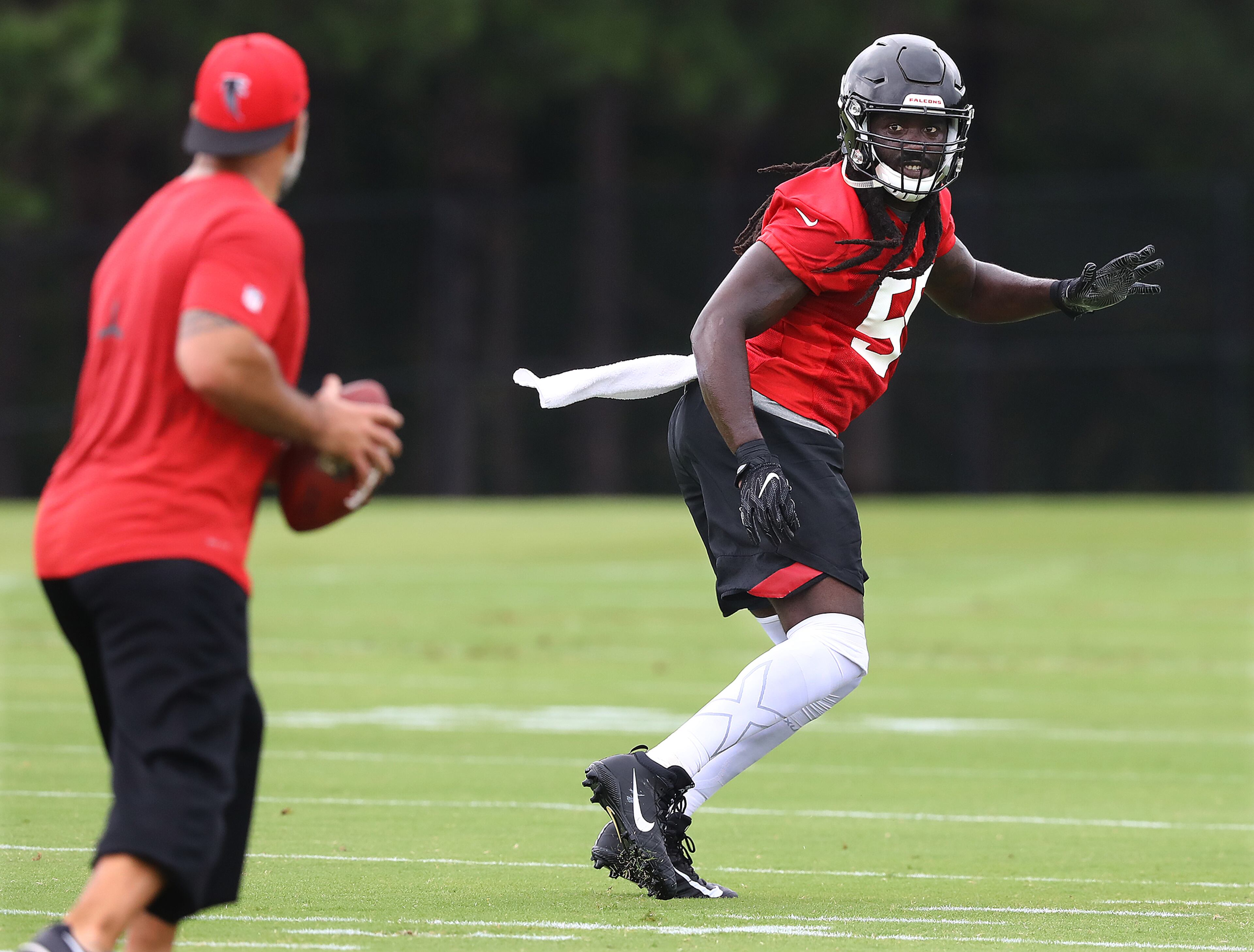Linebacker De'Vondre Campbell runs a drill during the first day of mandatory mini-camp on Tuesday, June 12, 2018, in Flowery Branch. Curtis Compton/ccompton@ajc.com