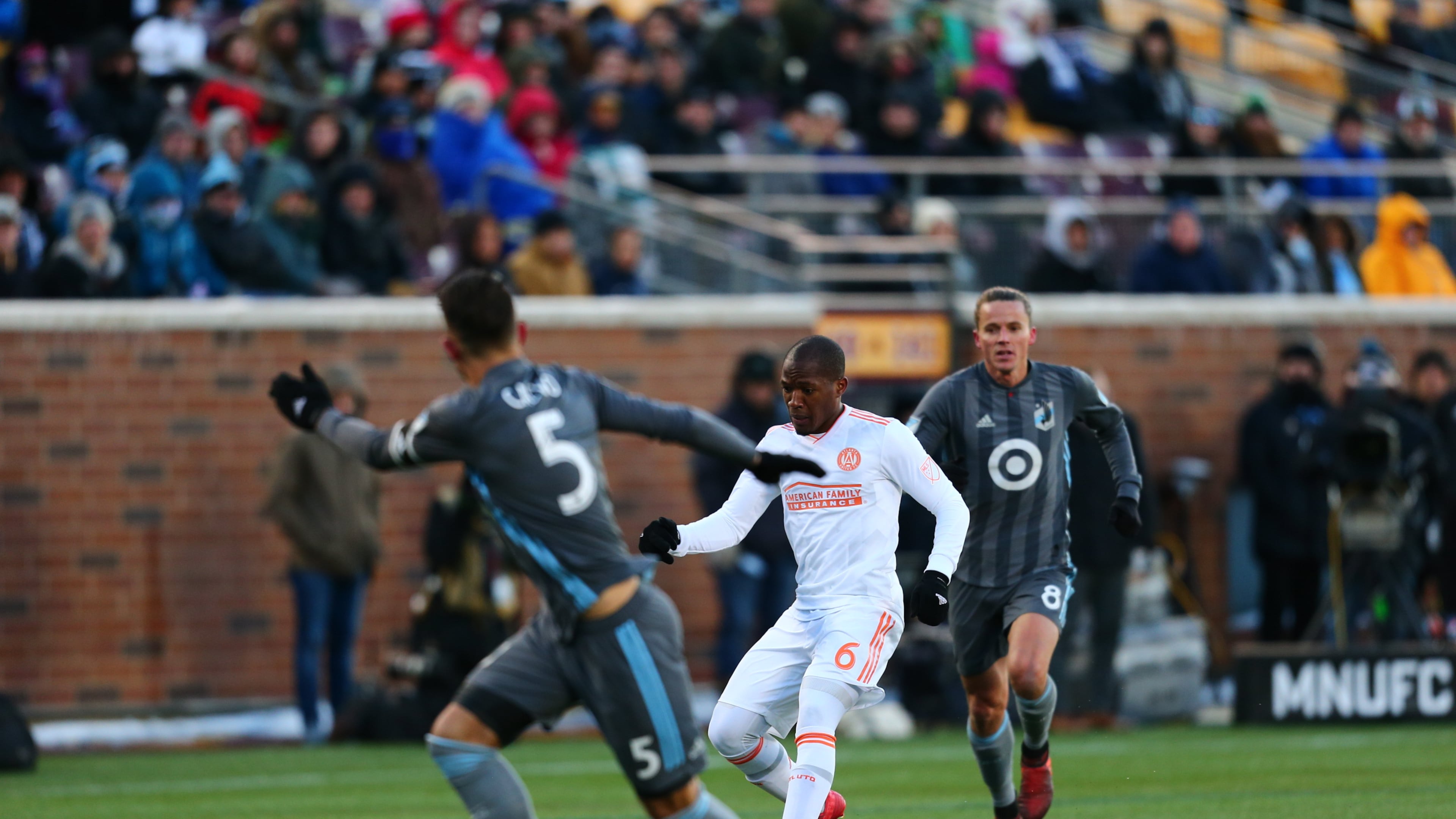 Atlanta United's Darlington Nagbe attempts a pass in the first half of Saturday's game at Minnesota United. (Atlanta United)