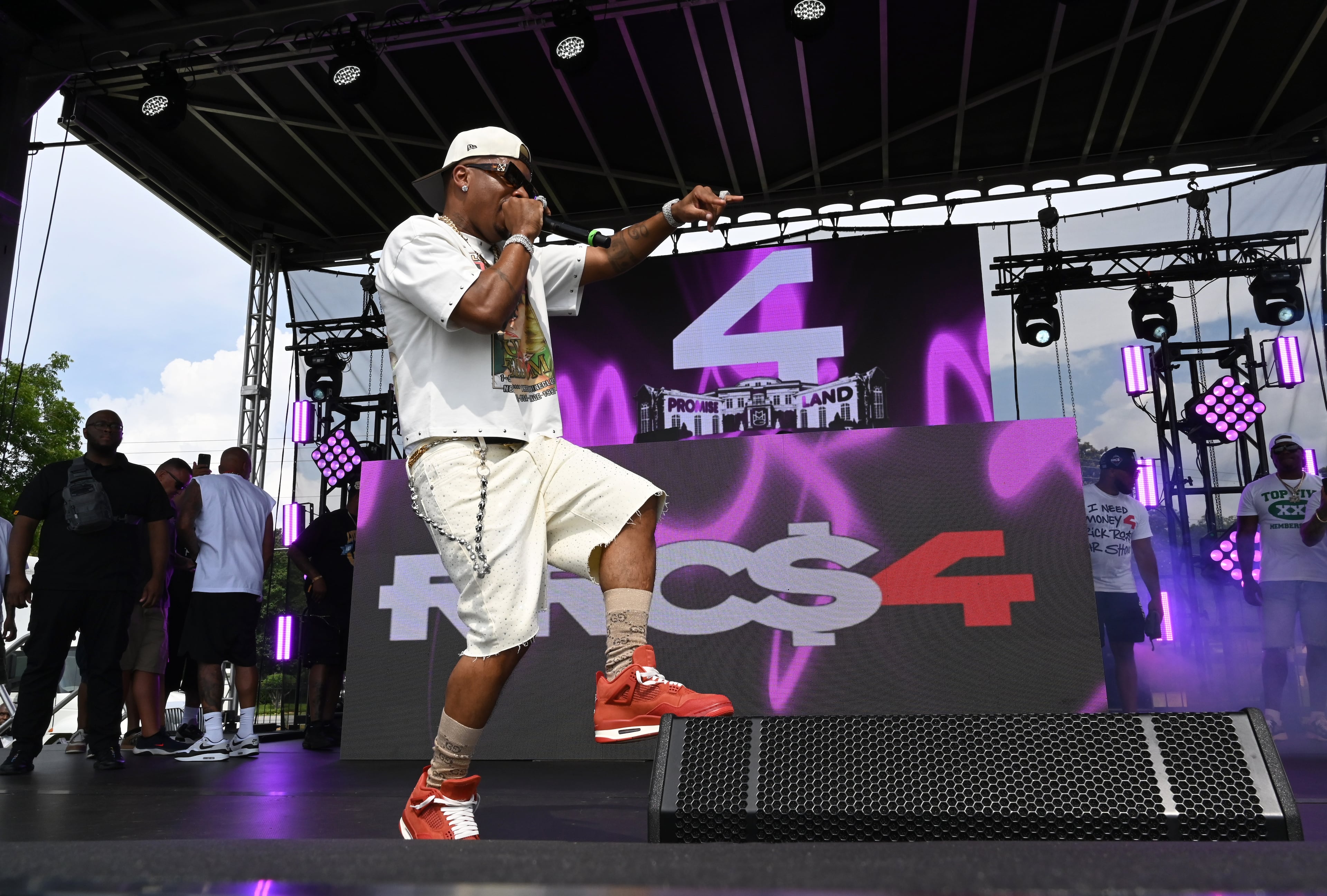 Nino Breeze performs during the 4th Annual Rick Ross Car and Bike Show, Saturday, June 7, 2025, in Fayetteville. The 4th Annual Rick Ross Car and Bike Show will include a vendor market with more than 30 vendors, food trucks, fleets of classic/custom automobiles, luxury vehicles, boats, RVs and trailers on the front of the mansion. Stage performances include Plies, Ross' new signee Nino Breeze and Ross himself. (Hyosub Shin / AJC)