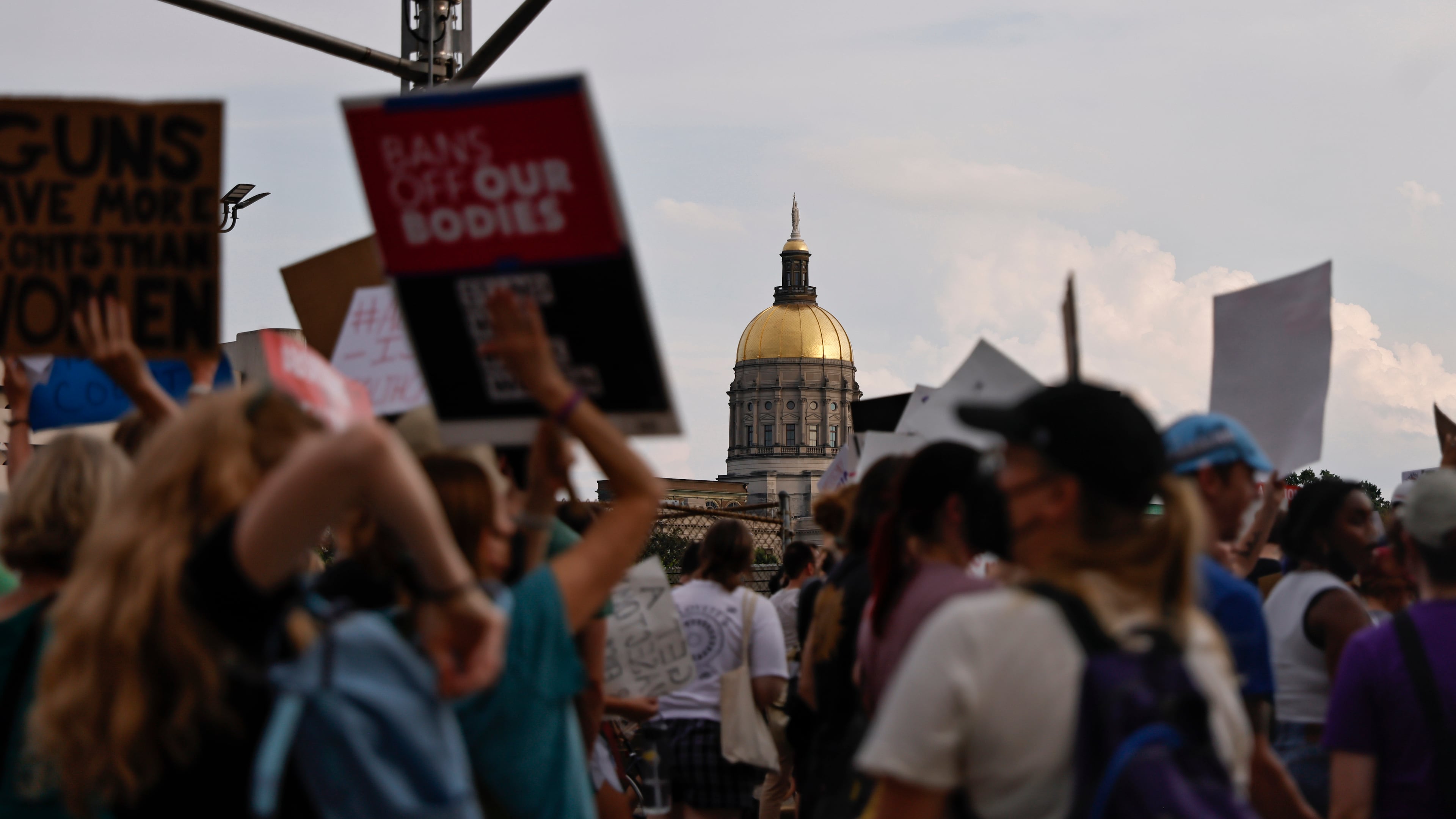 Abortion rights demonstrators protest in downtown Atlanta in response to the Supreme Court's decision to overturn Roe vs. Wade on Friday, June 24, 2022. (Natrice Miller/AJC)