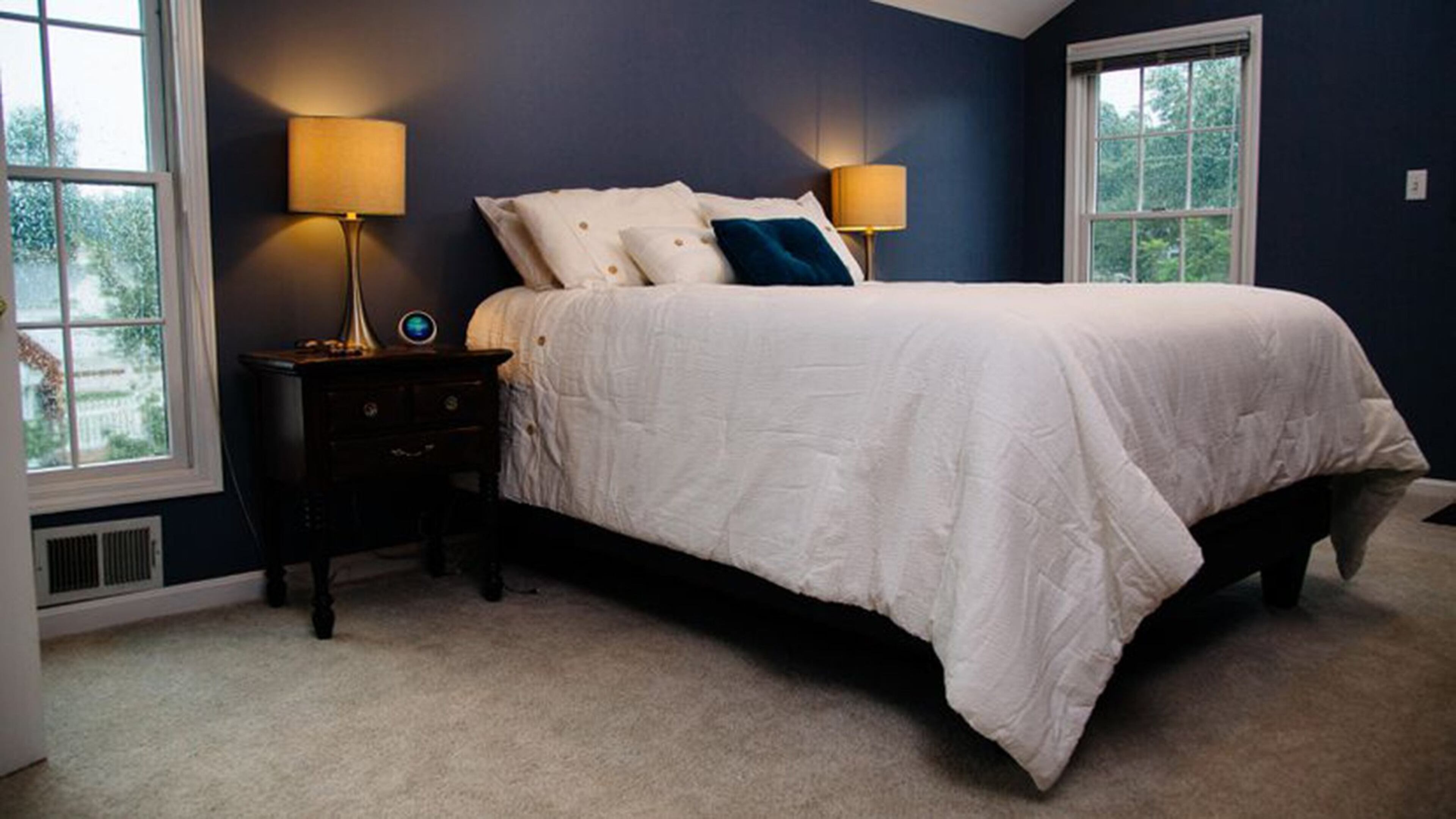 This bed offers a lot of motion and massage options and with the added Sleeptracker Monitor you’ll get Alexa-compatible sleep reports without using a wearable. (Tyler Lizenby/CNET/TNS)