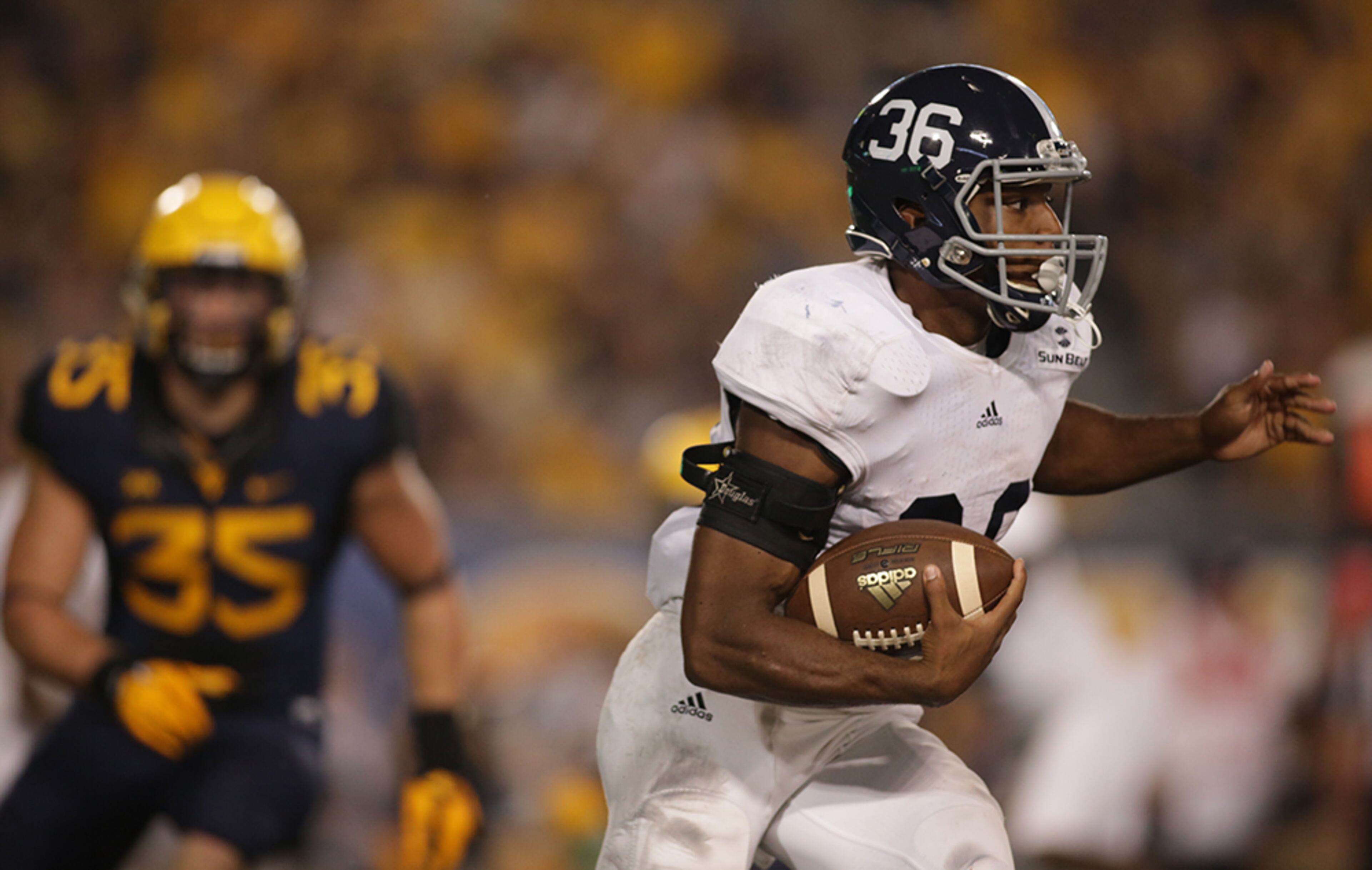 Georgia Southern and running back Matt Breida is second in the country in yards per carry.