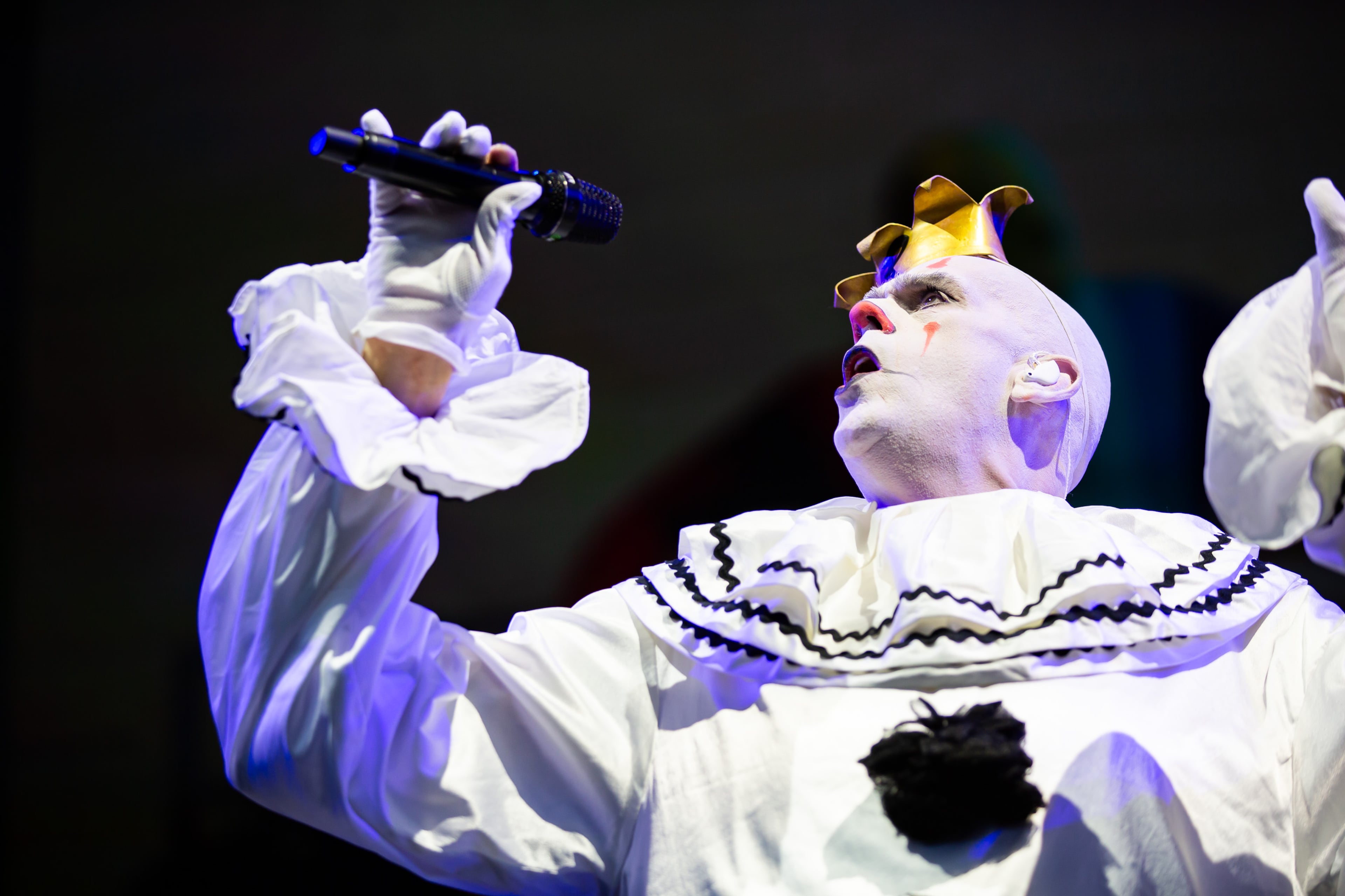 Alpharetta, Ga: Puddles Pity Party opened for "Weird Al" Yankovic Sunday night at Ameris Bank Amphitheatre crooning hit songs with his unique brand of humor. Puddles featured participation from many audience members.. Photo taken Sunday May 31, 2026 at Ameris Bank Amphitheatre. 060126 weird al (RYAN FLEISHER FOR THE ATLANTA JOURNAL-CONSTITUTION)