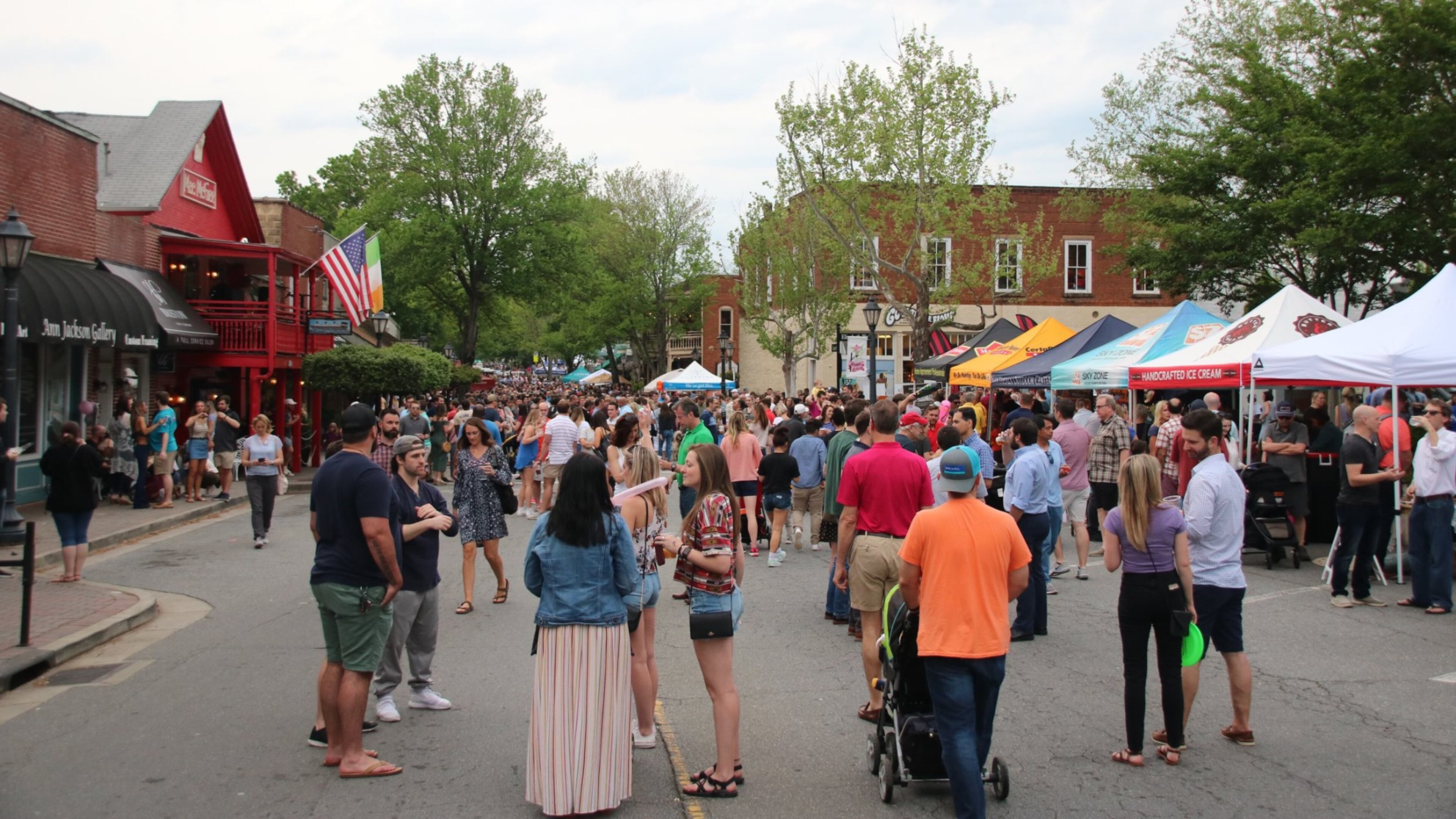 Vendor spots are still available for the 2022 Alive in Roswell festival. (Courtesy City of Roswell)