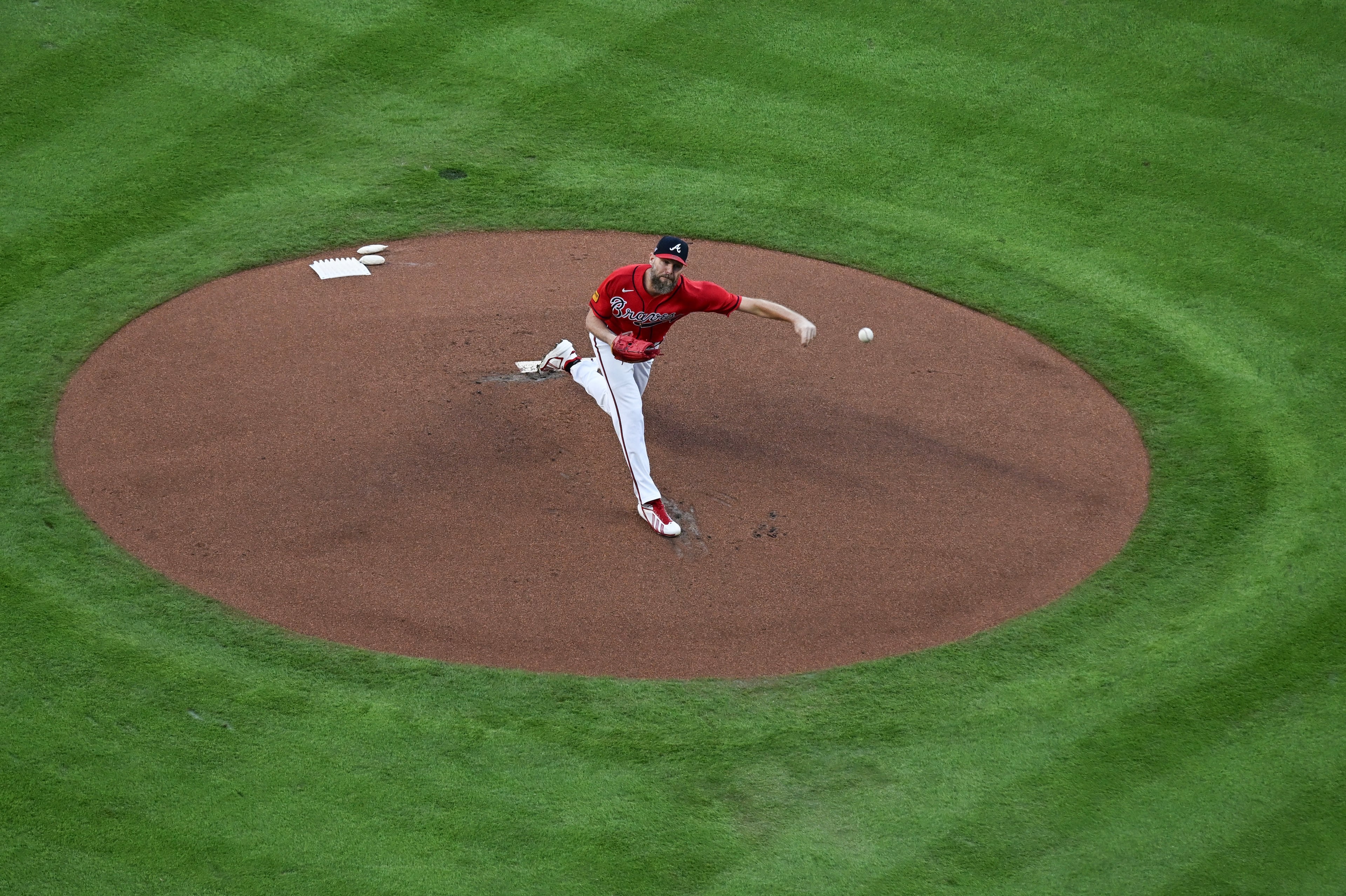 Atlanta Braves pitcher Chris Sale delivers to a Los Angeles Dodgers batter during Game 3 of the MLB National League Division Series between the Atlanta Braves and the Los Angeles Dodgers, Tuesday, Oct. 6, 2026, in Atlanta. (Hyosub Shin/AJC)