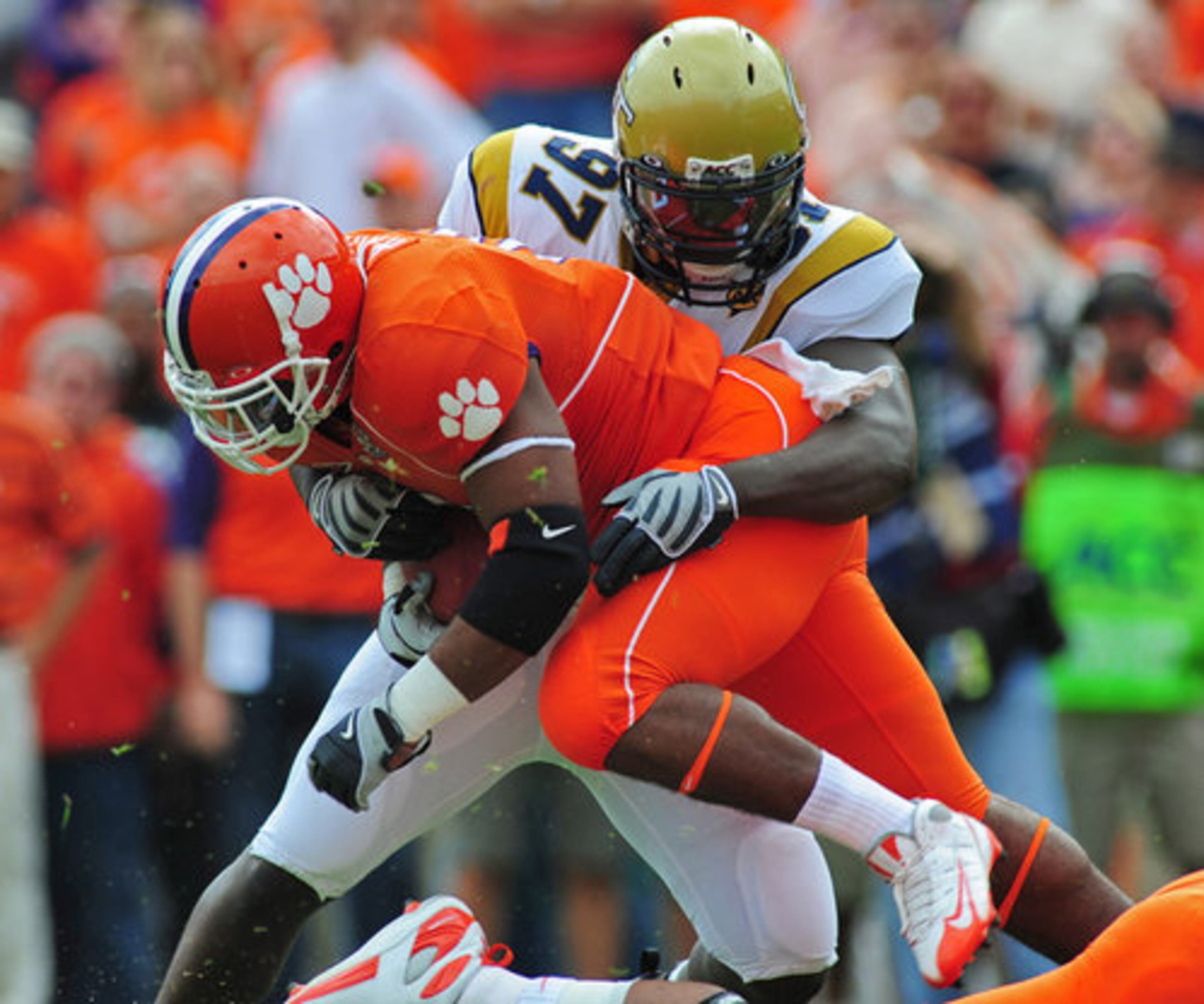 CLEMSON TIGERS: 50/1