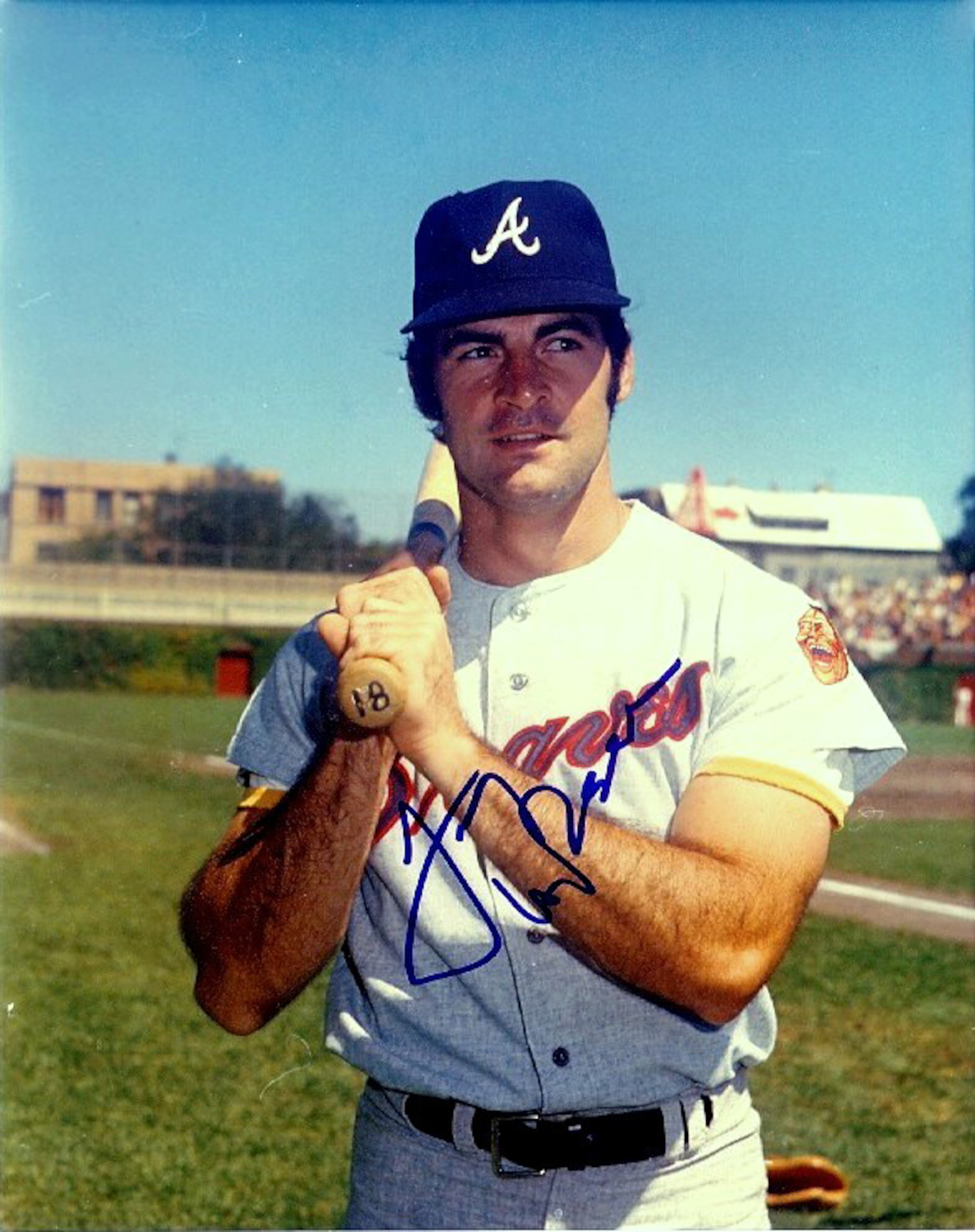 As a player, Tony La Russa played one season with the Atlanta Braves in 1971.