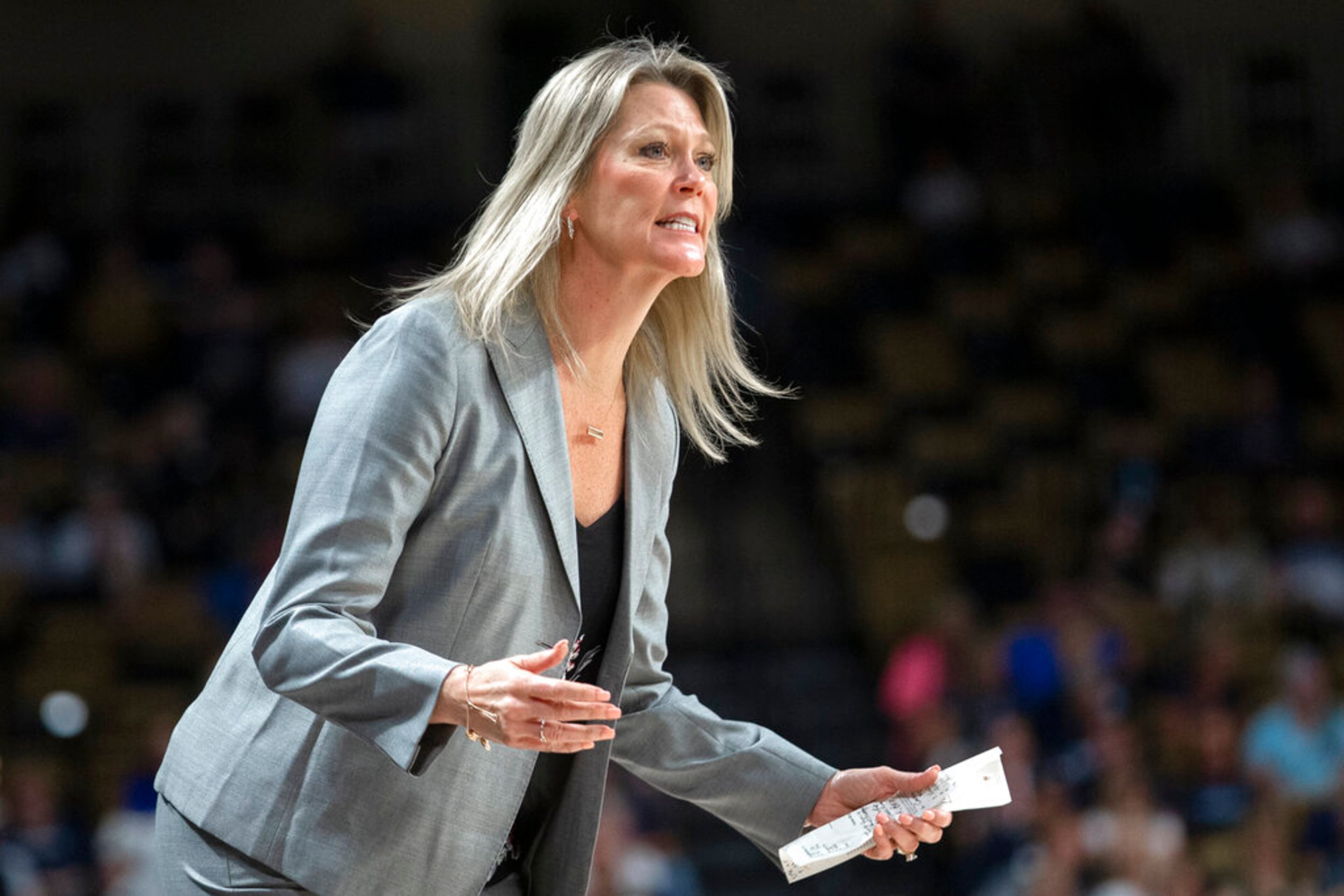 Central Florida head coach Katie Abrahamson-Henderson yells at her players during the first half of an NCAA college basketball game against Connecticut in Orlando, Fla., Thursday, Jan. 16, 2020. (AP Photo/Willie J. Allen Jr.)