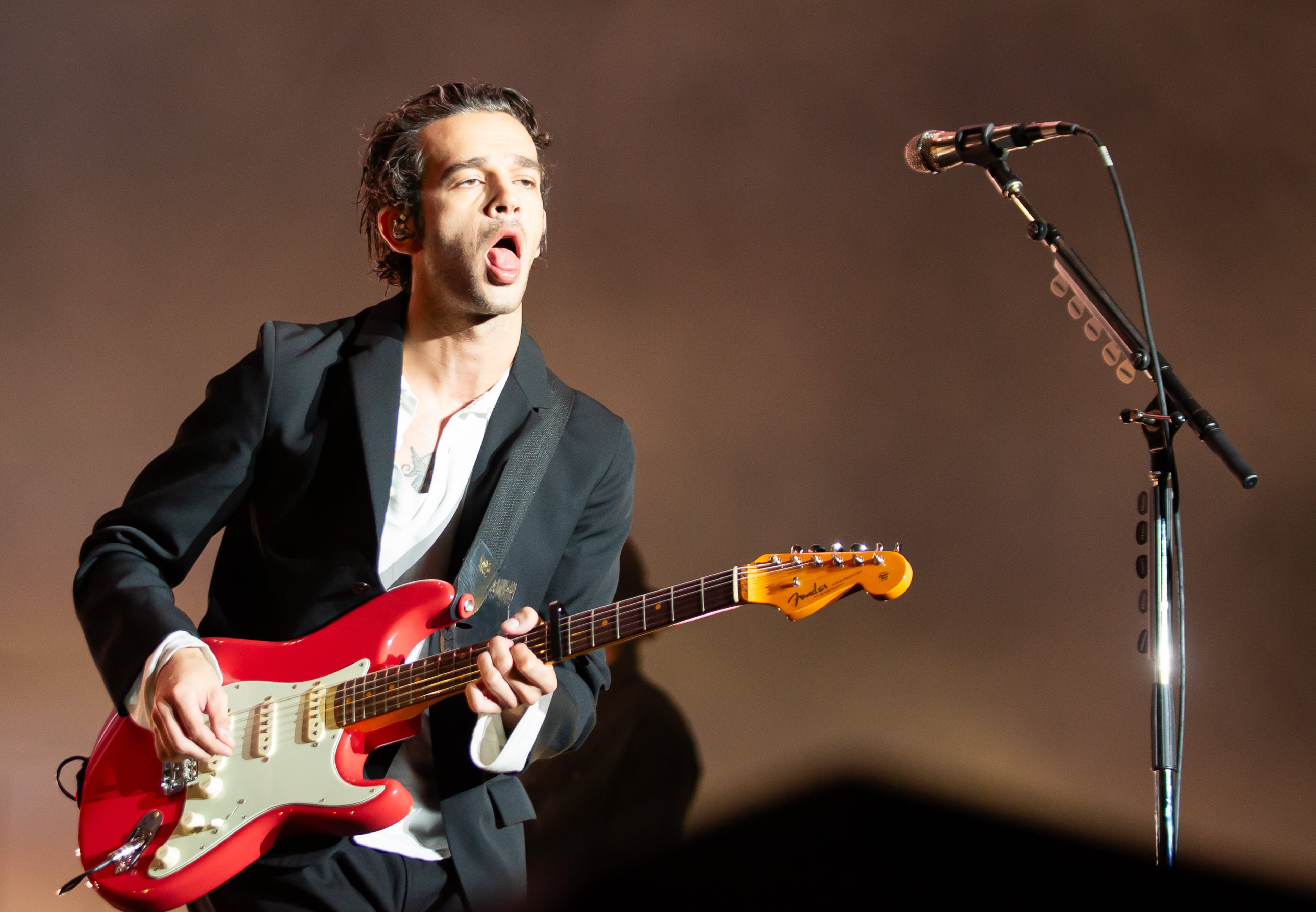 Atlanta, Ga: The 1975, led by frontman Matty Healy, launched into funky rock to a most enthusiastic crowd. Photo taken Saturday September 16, 2023 at Piedmont Park. (RYAN FLEISHER FOR THE ATLANTA JOURNAL-CONSTITUTION)
