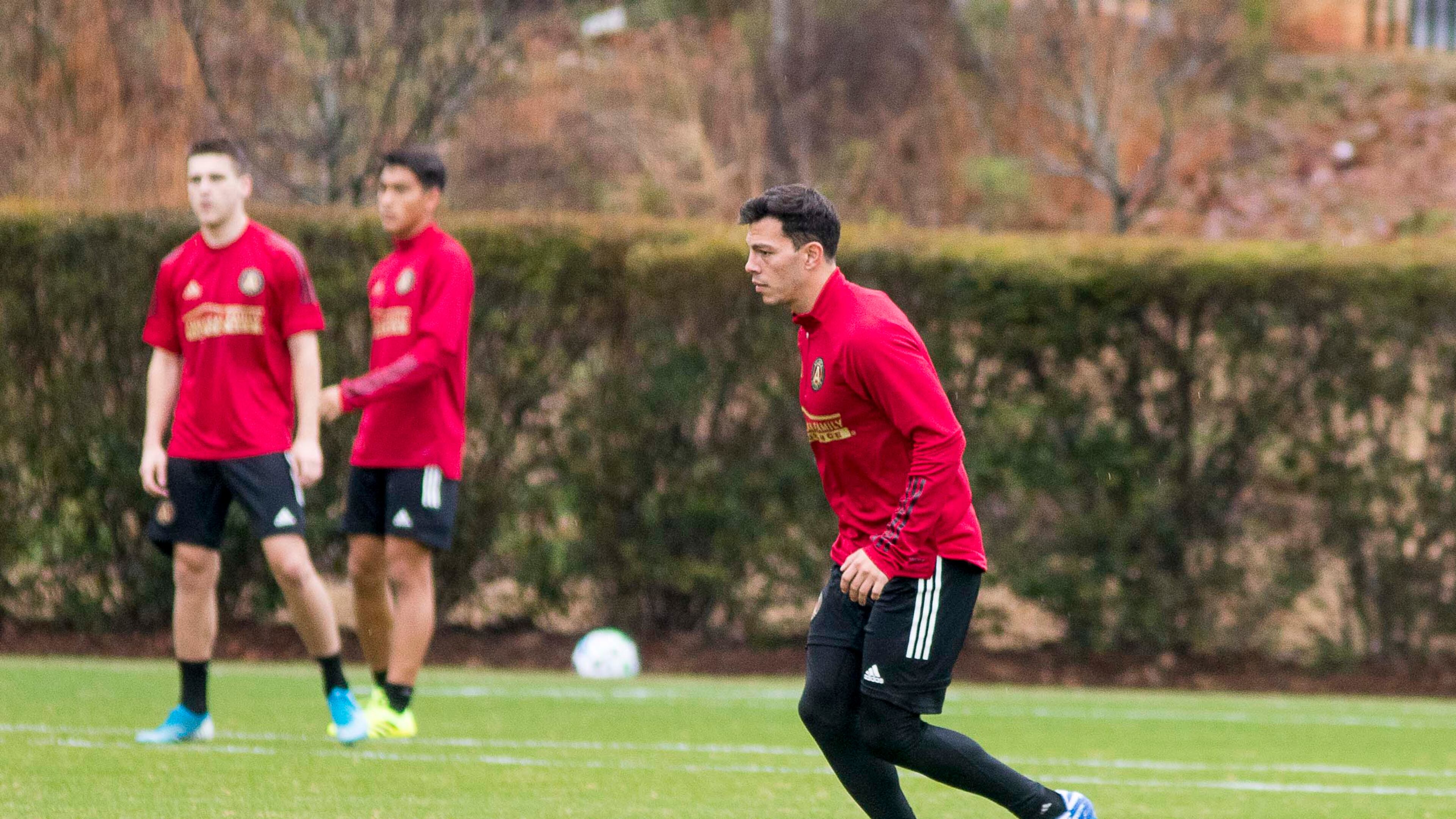 01/13/2019 -- Marietta, Georgia -- Atlanta United defender Fernando Meza runs drills at the team's training facility during training at the Children's Healthcare of Atlanta Training Ground, Monday, January 13, 2020. (ALYSSA POINTER/ALYSSA.POINTER@AJC.COM)