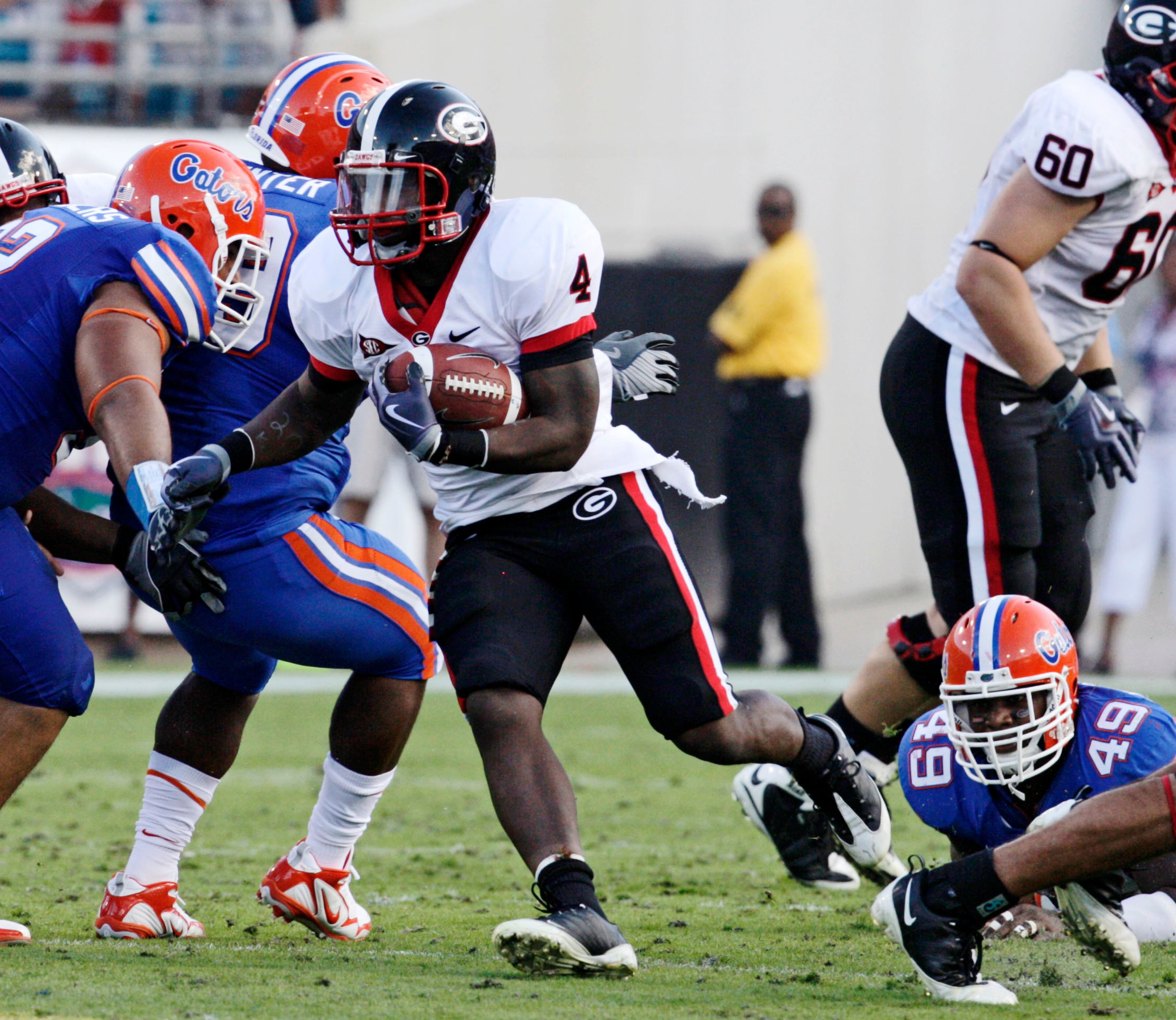 Georgia running back Caleb King (4) finds some running room in 2009.