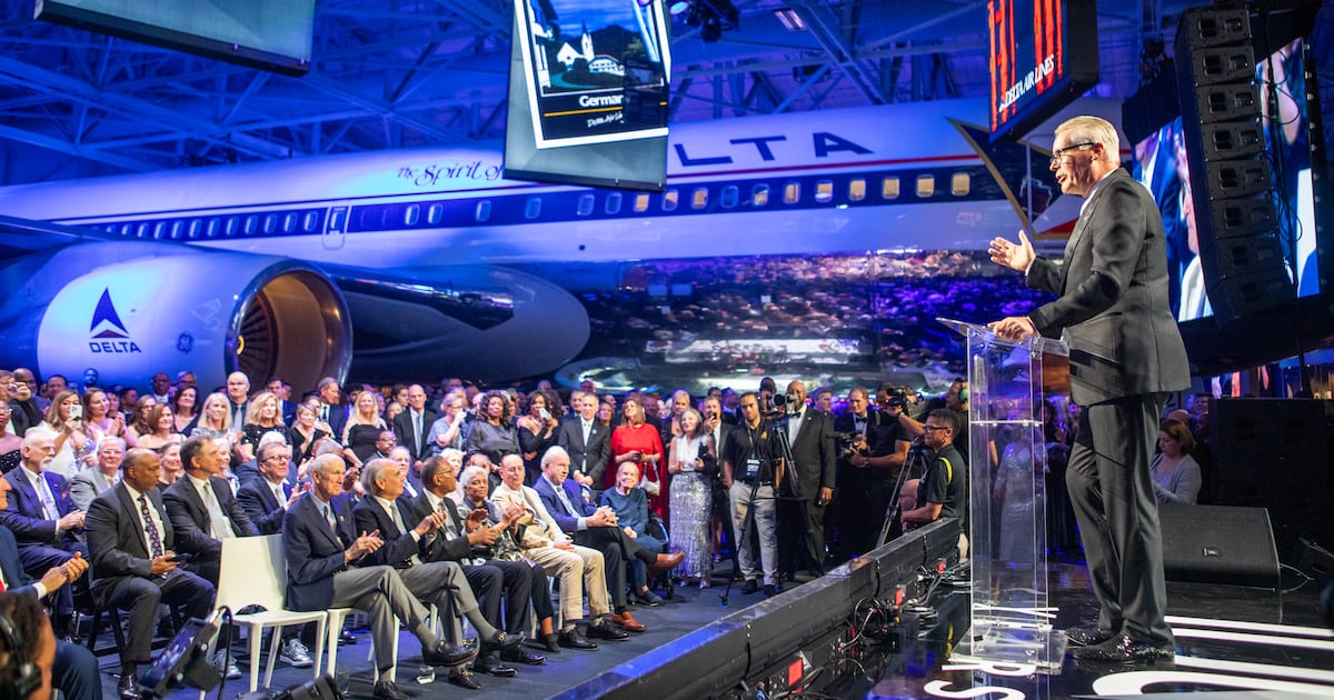 Delta shakes up executive suite