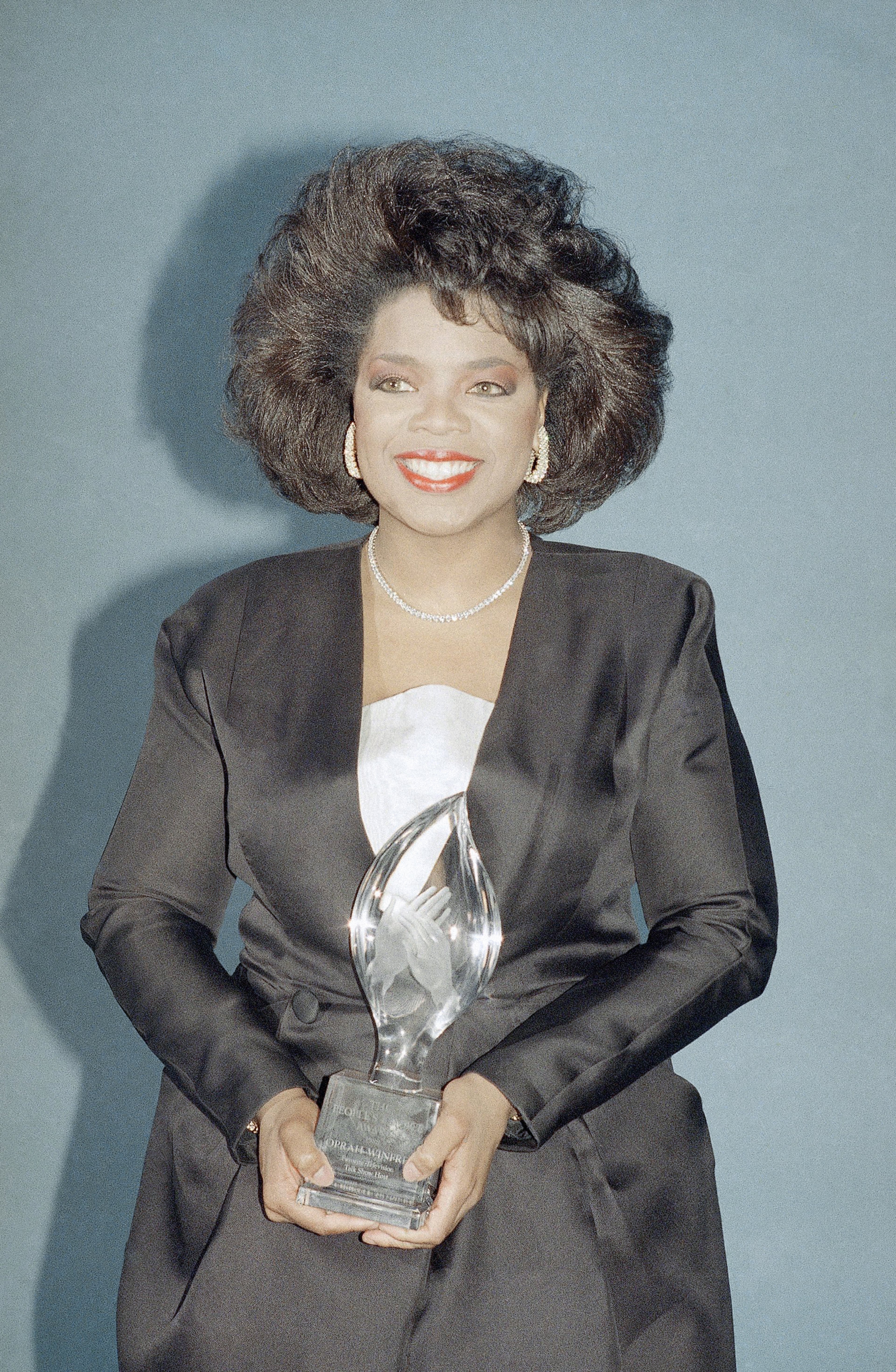 Talk show host Oprah Winfrey at People's Choice Awards in Los Angeles, California on March 13, 1988. (AP Photo)