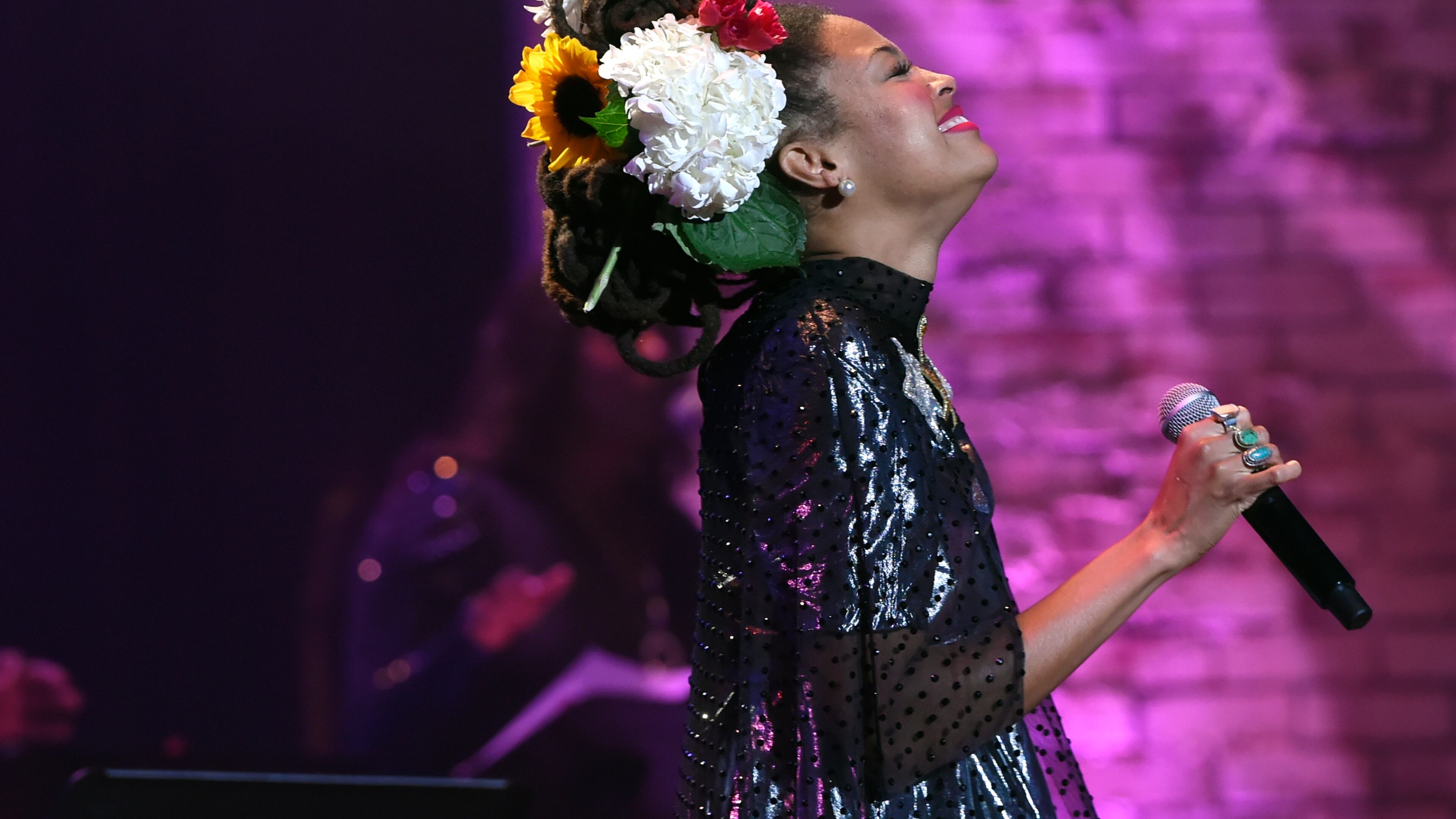 Valerie June performs during the Americana Honors & Awards show Wednesday, Sept. 22, 2021, in Nashville, Tennessee. (AP Photo/Mark Zaleski)
