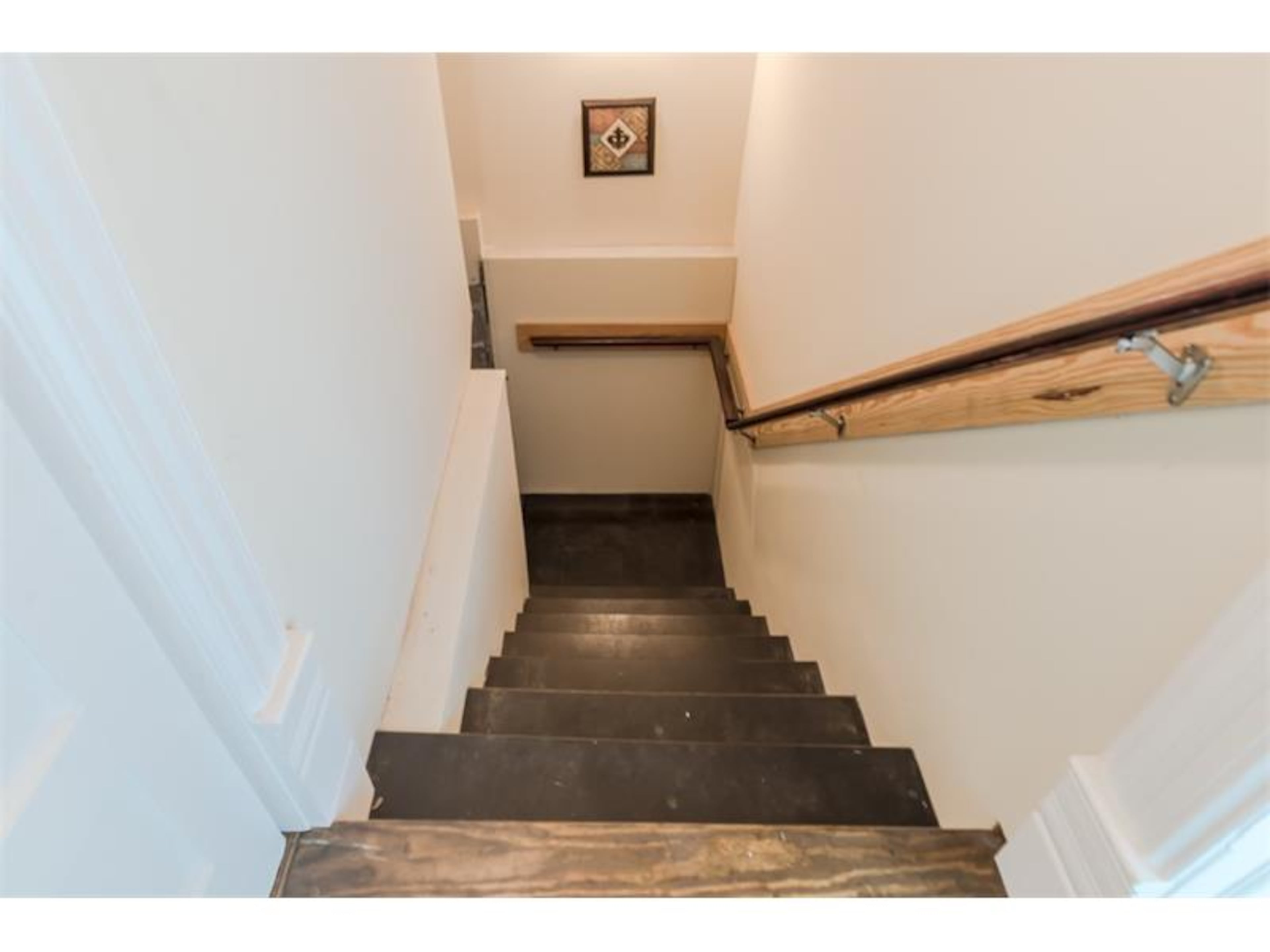 This spacious Grant Park home is completely renovated with modern conveniencies and energy efficiency. Located at 817 Cherokee Avenue, the home features working fireplaces, a claw foot tub, heart pine floors, a new chef's kitchen and a huge covered rear deck. And "Walking Dead" fans might remember this historic home was used as Rick Grimes’ residence in the very first episode. Visit virgentrealty.com to learn more about this listing.