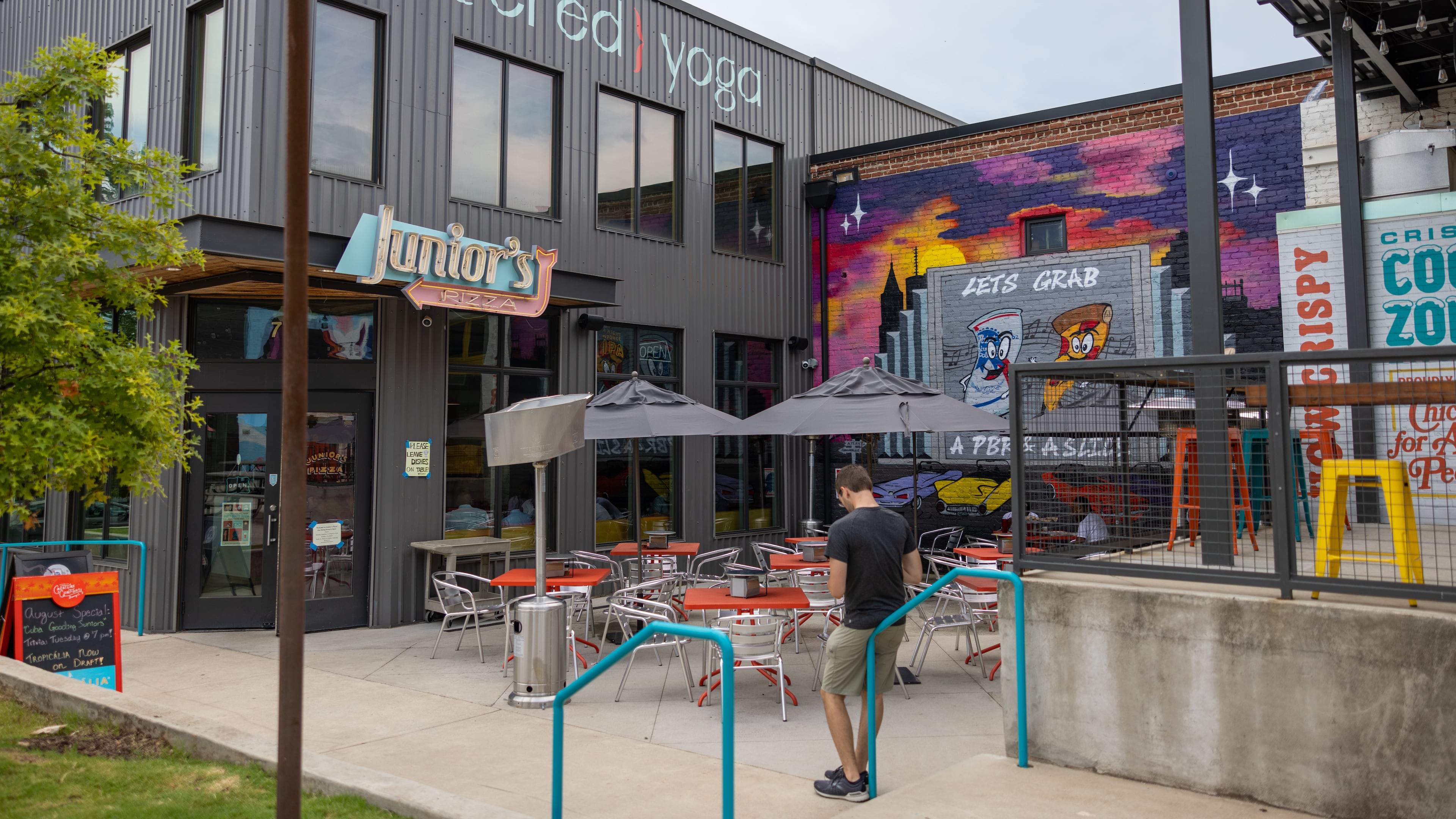 Jumior's Pizza in Summerhill on August 20, 2022